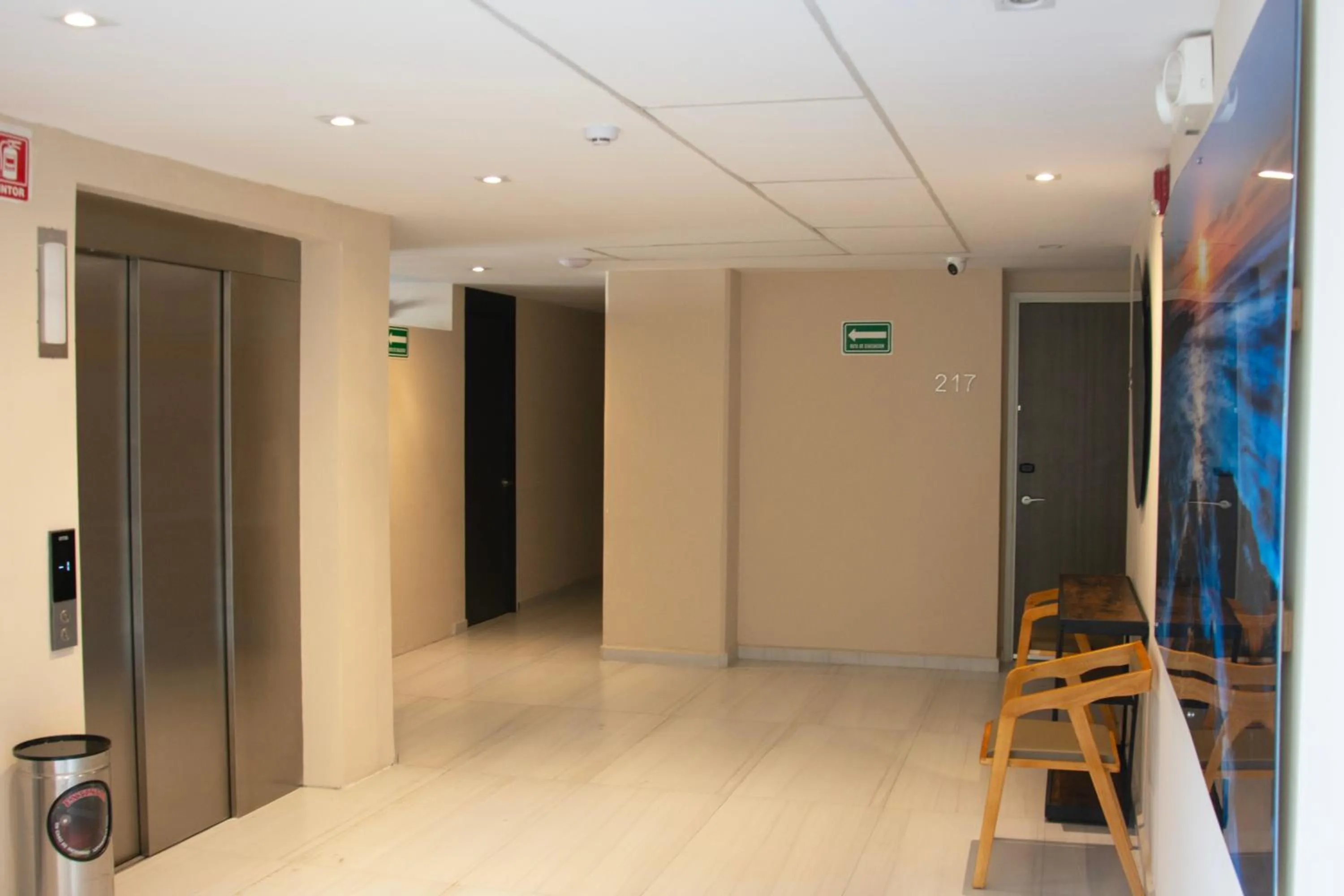 elevator in Paris FC Veracruz