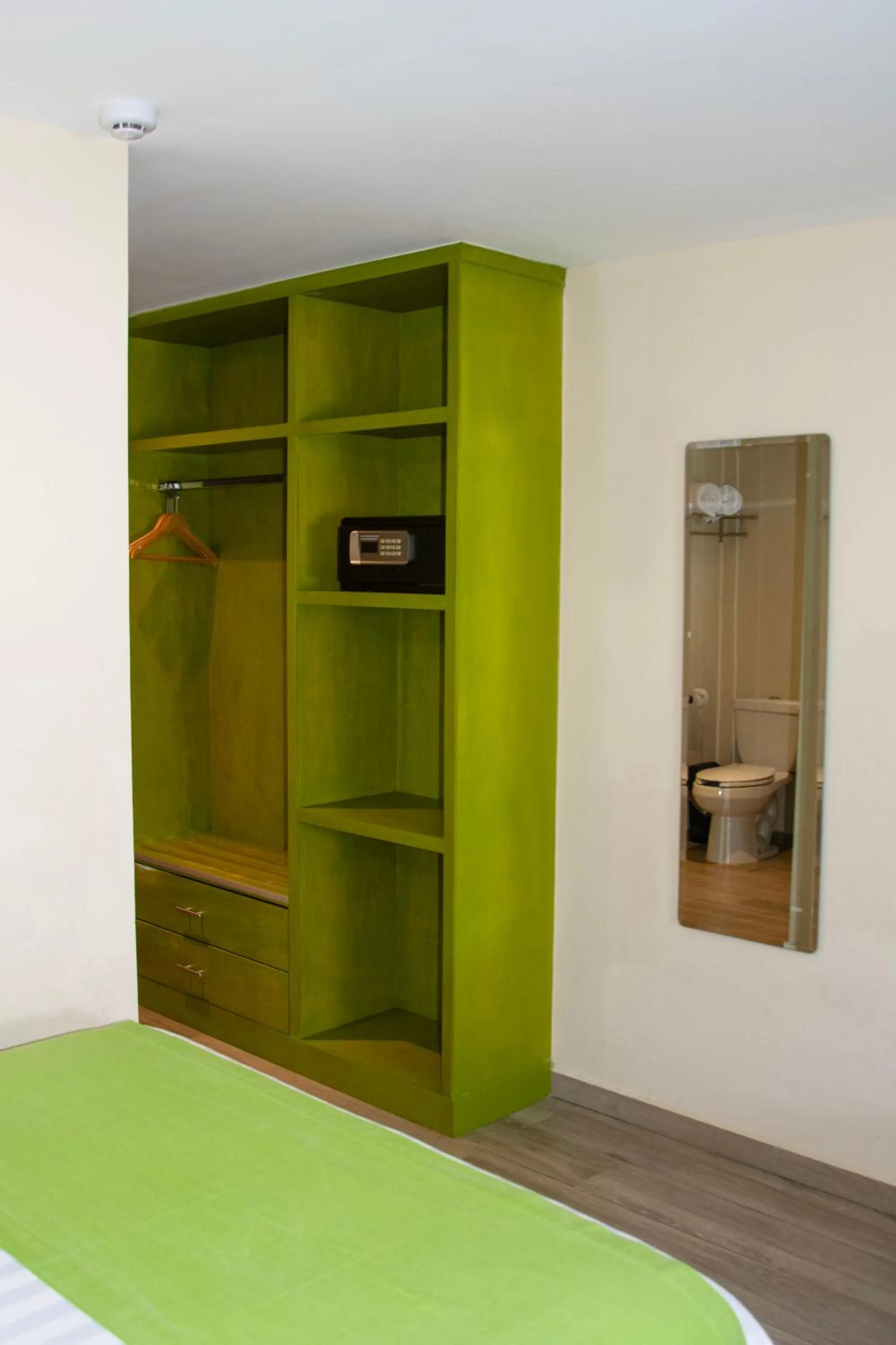 Photo of the whole room in Paris FC Veracruz