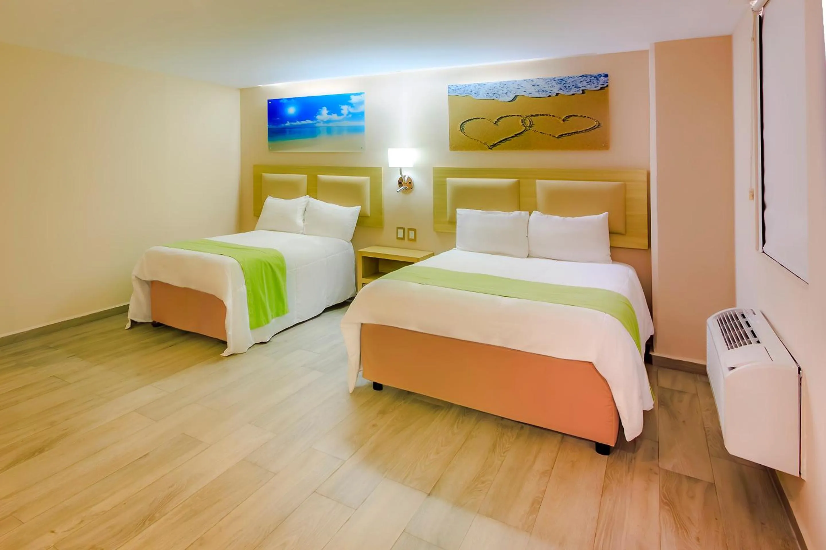 Bedroom, Bed in Collection O Hotel Paris FC, Veracruz