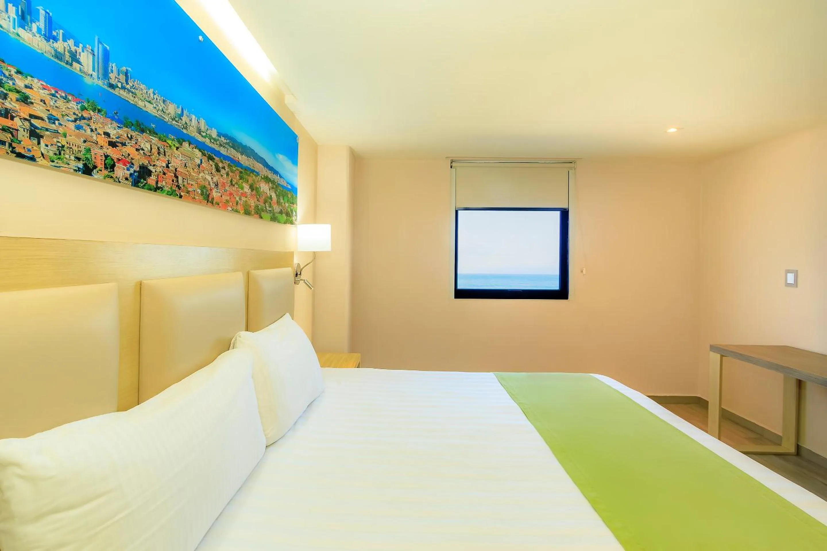 Bedroom, Bed in Collection O Hotel Paris FC, Veracruz