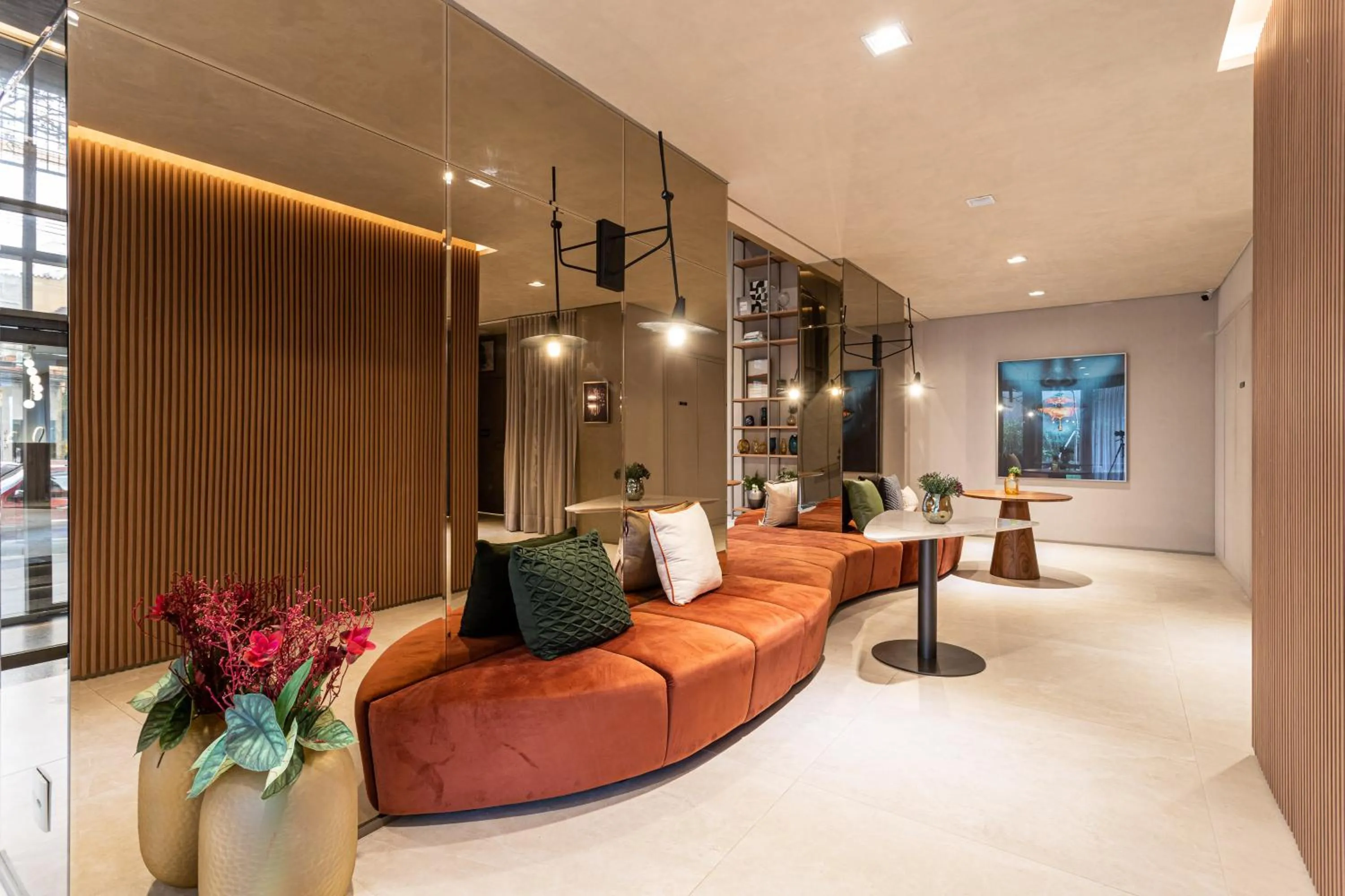 Seating area in For You Paraiso by Viva - Prédio com piscina e academia próximo ao metrô