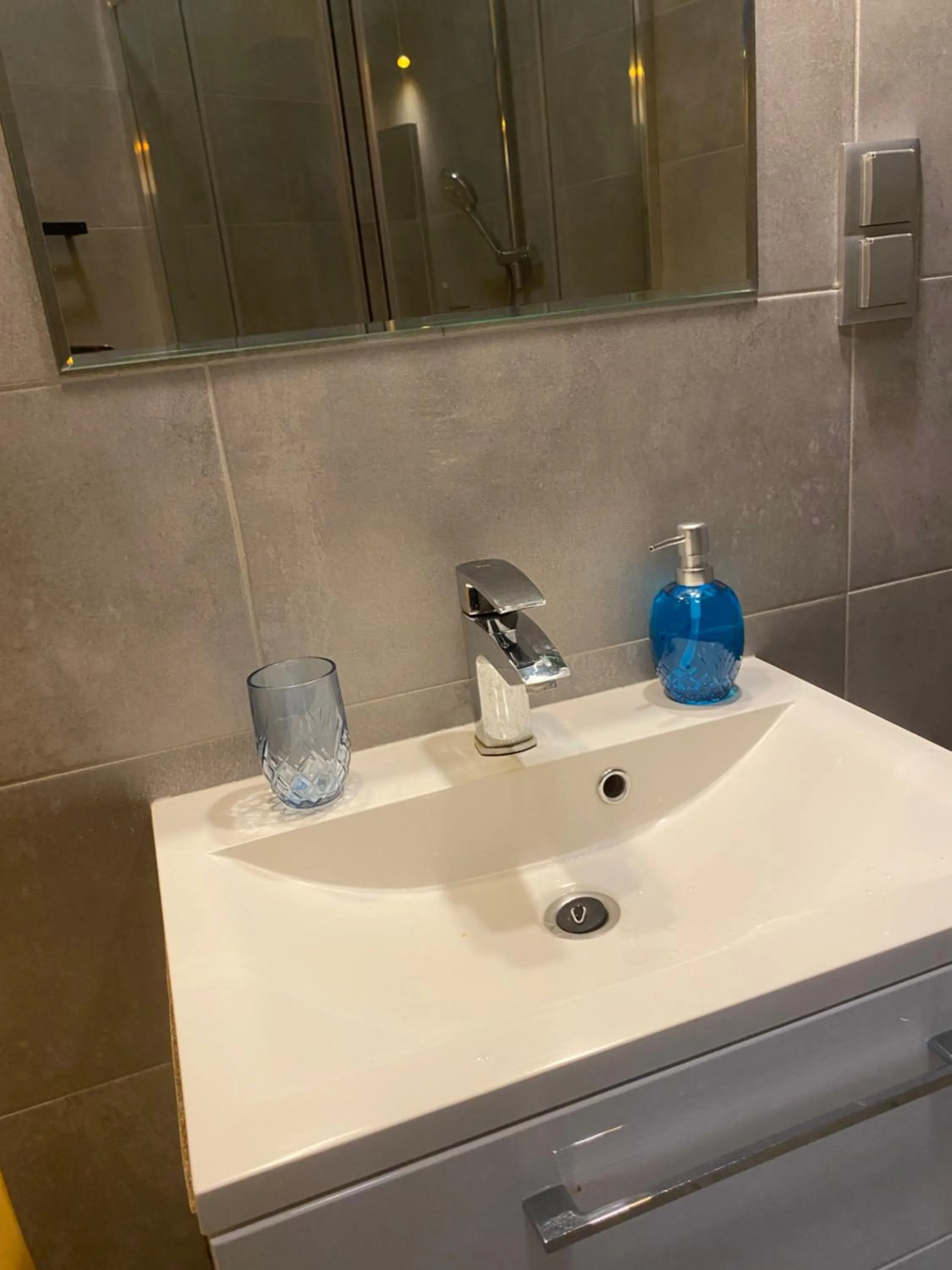 Bathroom in Art Inn Space