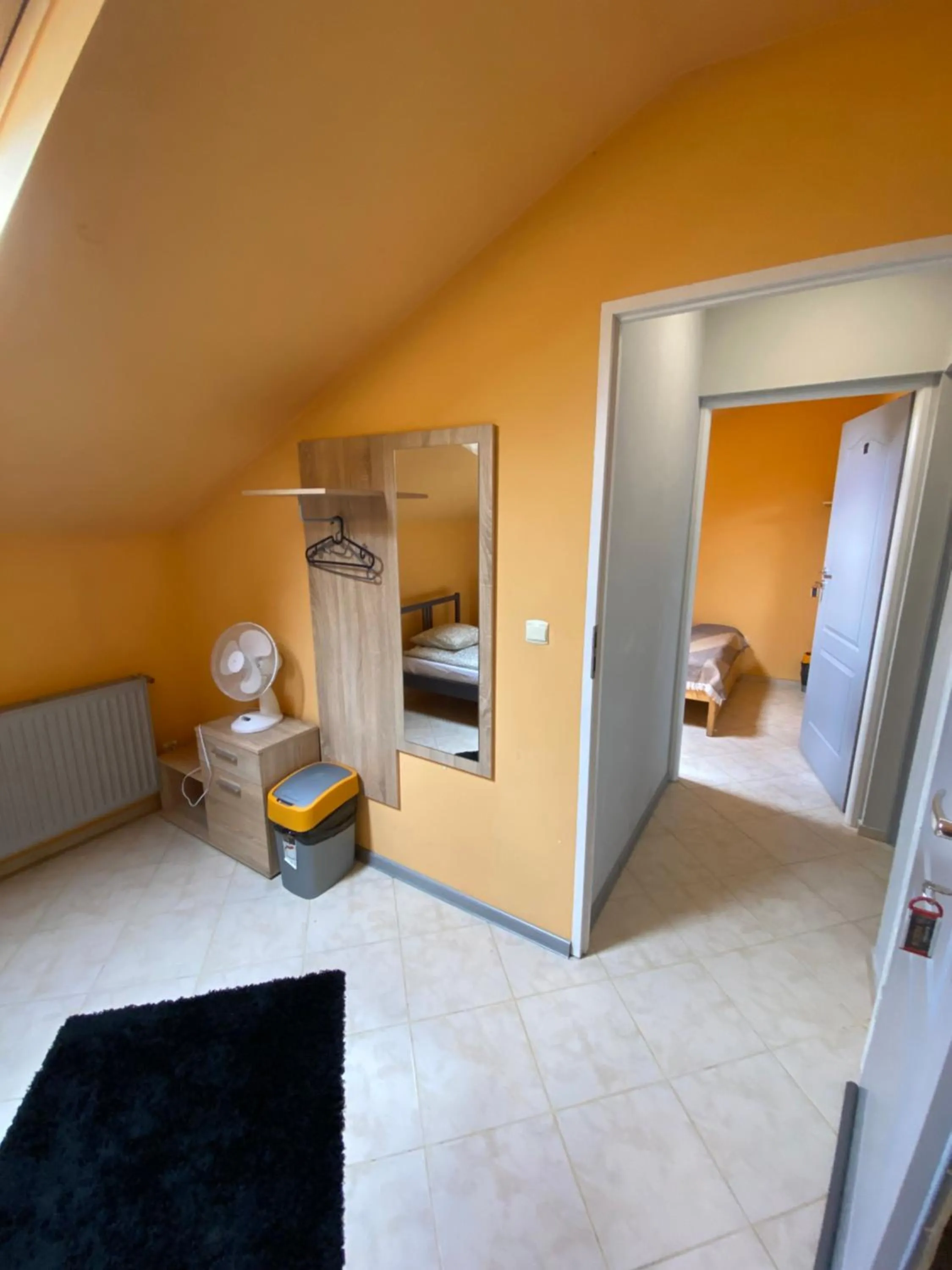 Photo of the whole room, Bed in Art Inn Space