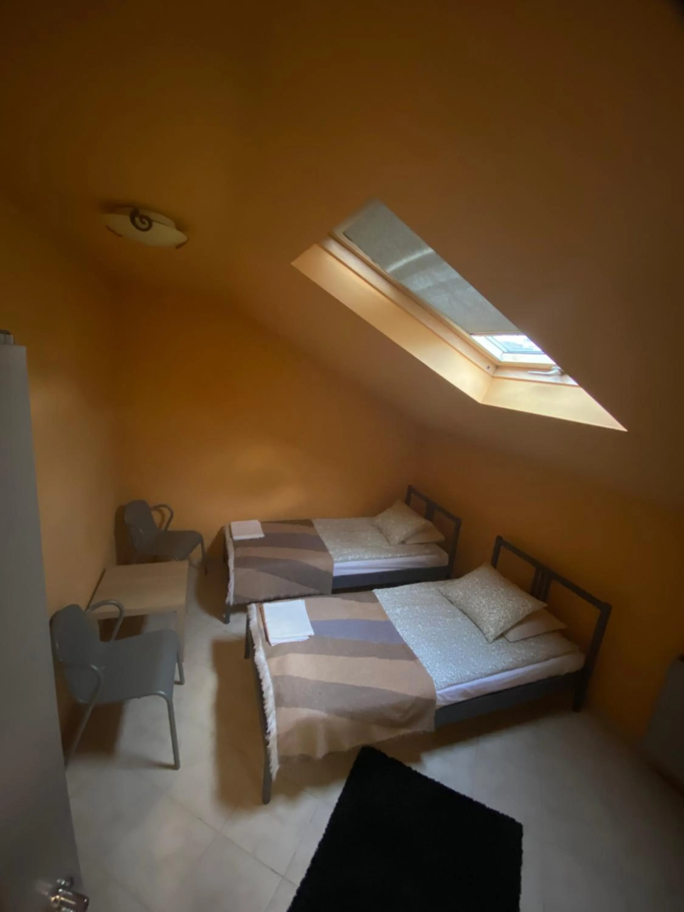 Photo of the whole room, Bed in Art Inn Space