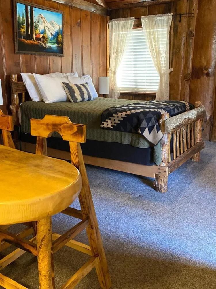 Bed in oak knoll lodge
