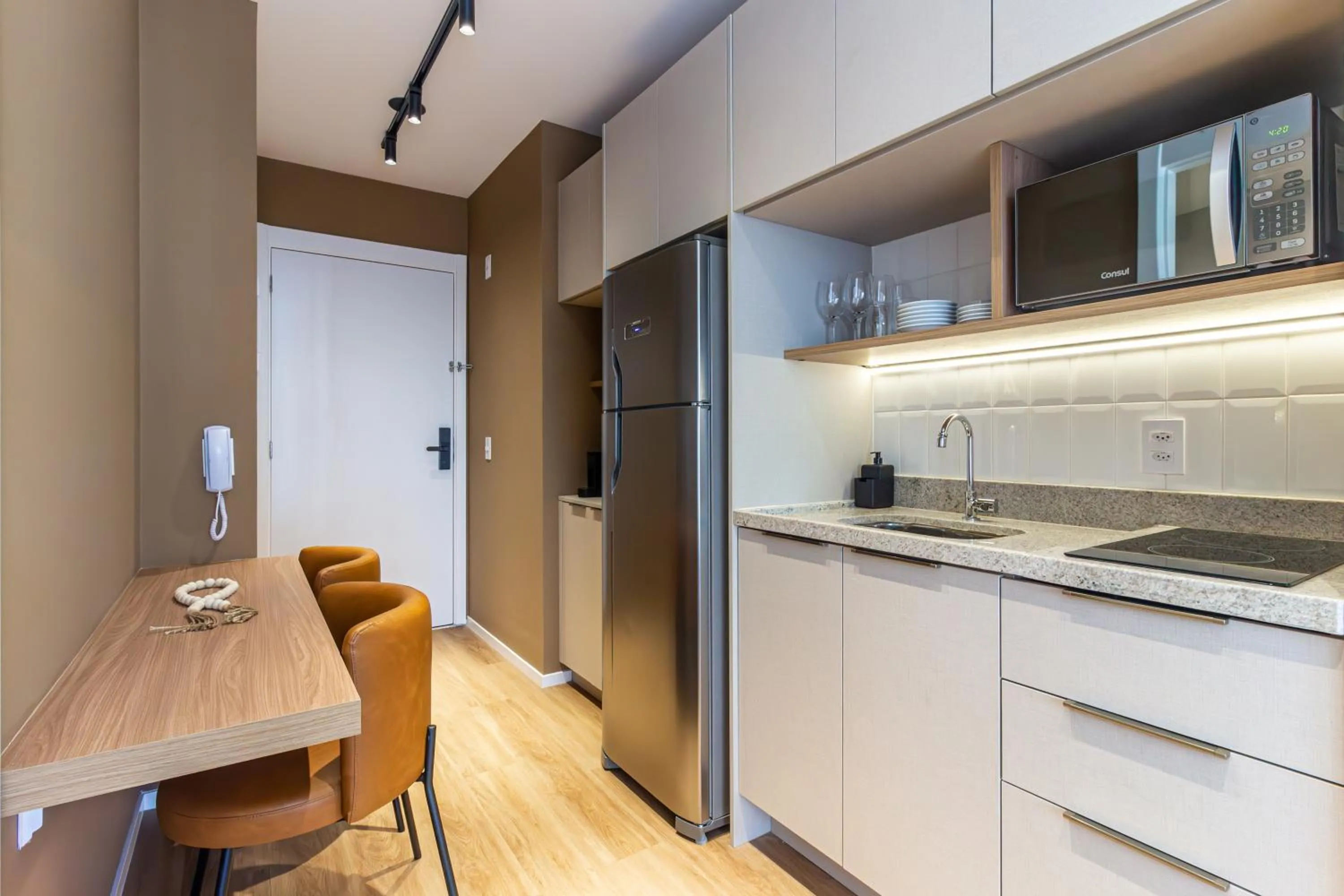 Kitchen or kitchenette in 360 Paraíso