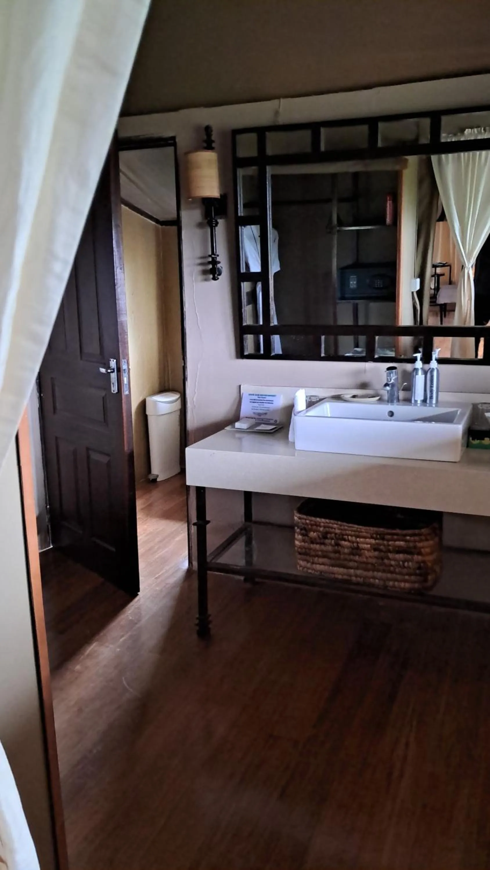 Bathroom, Bed in Mutara Camp- Nanyuki