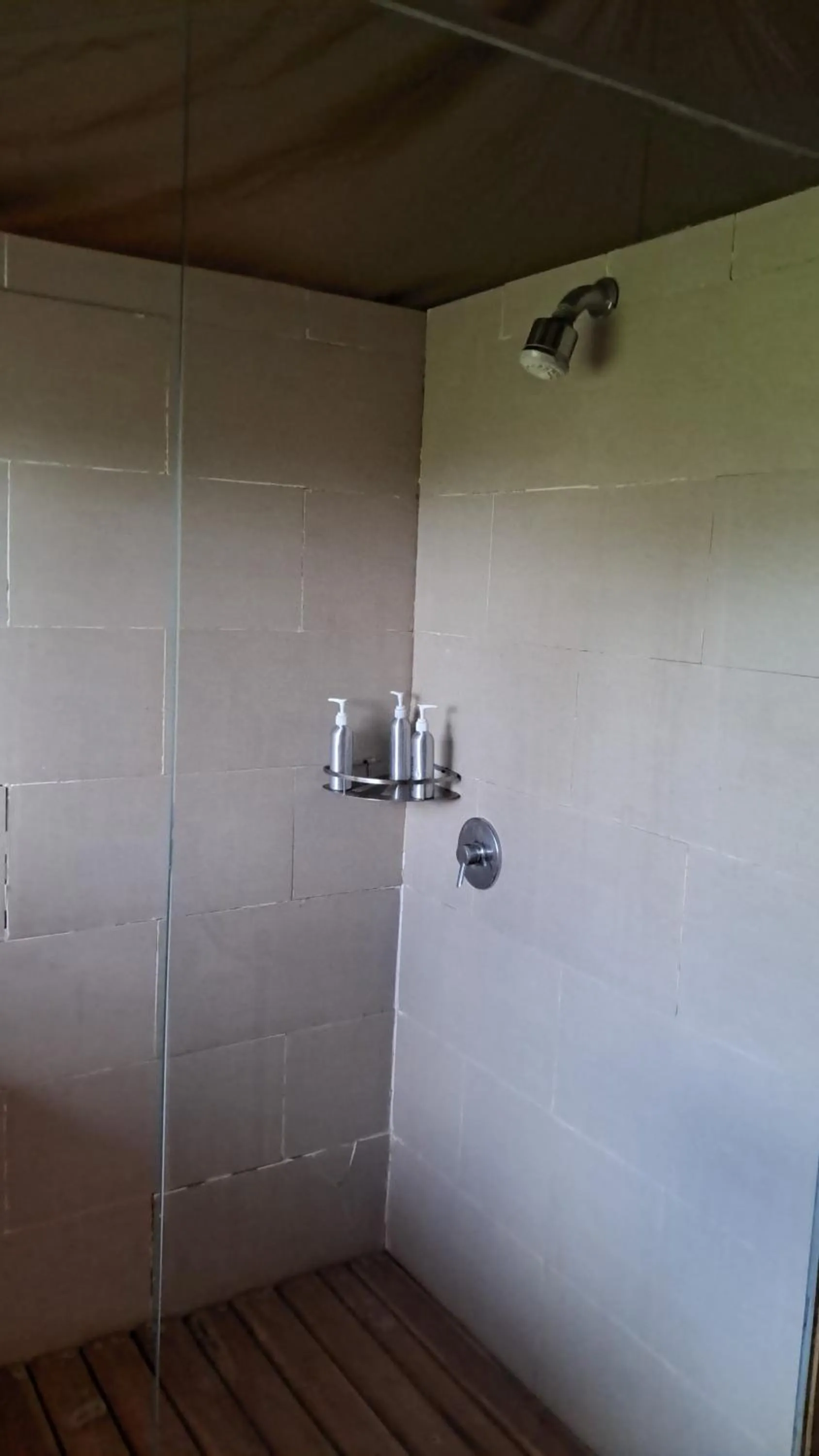 Bathroom in Mutara Camp- Nanyuki