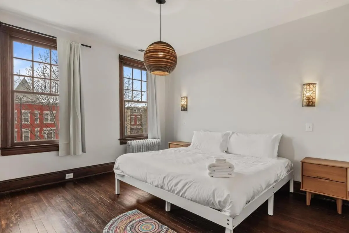 3-BR Historic Home Nestled Btw Petworth & CoHi