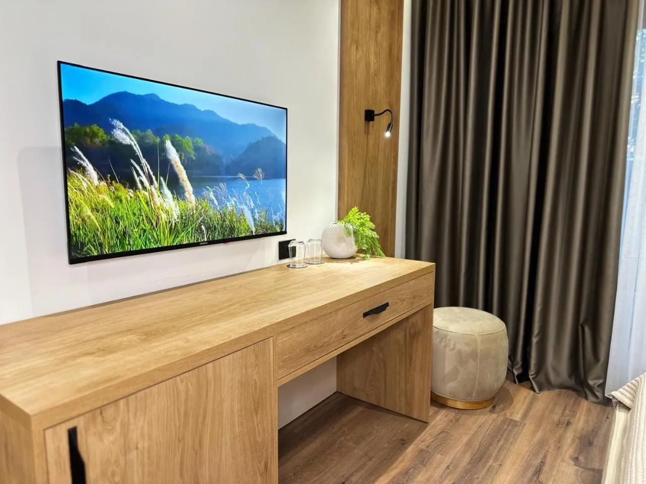 TV and multimedia in Beliz Boutique Hotel