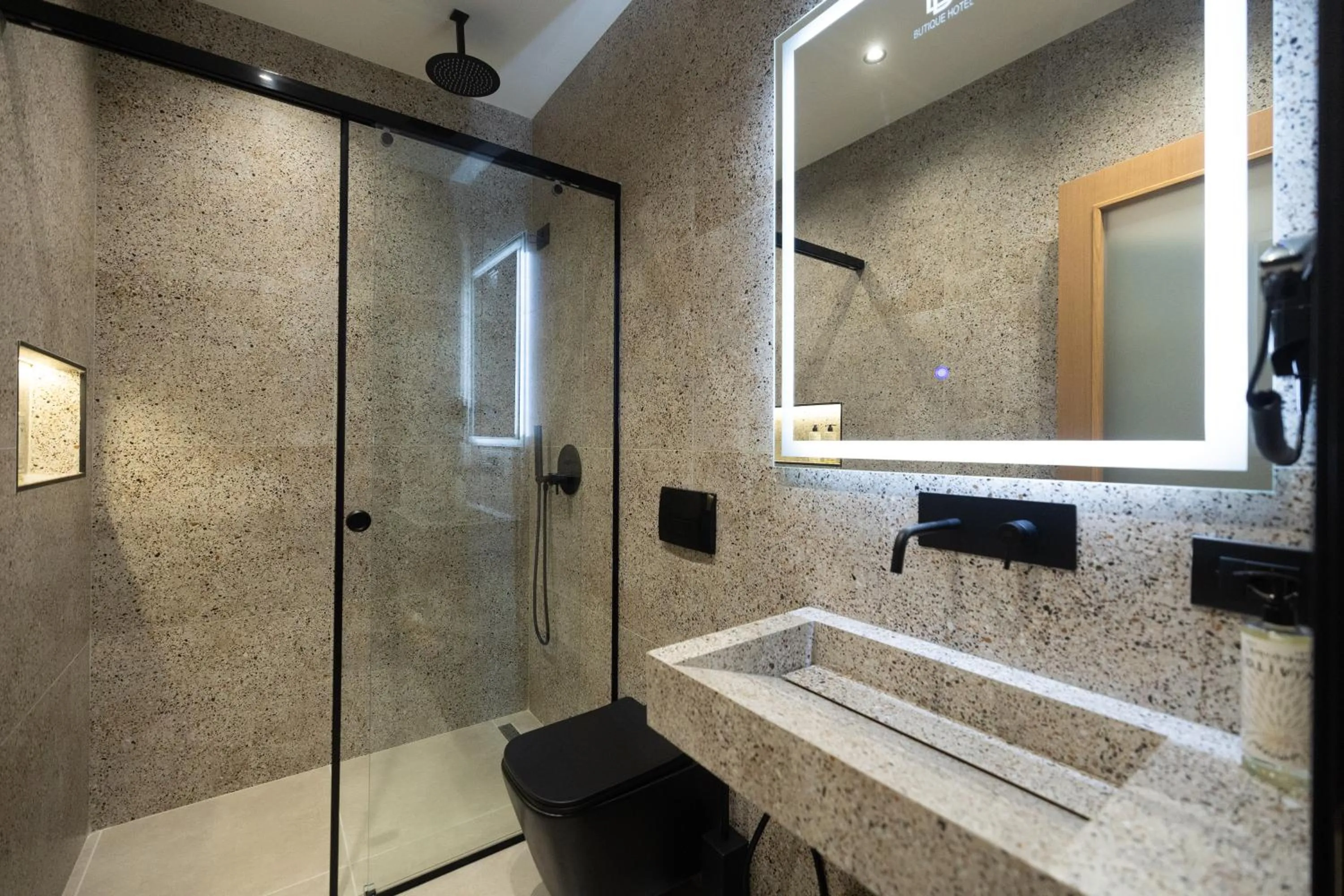 Shower in Beliz Boutique Hotel