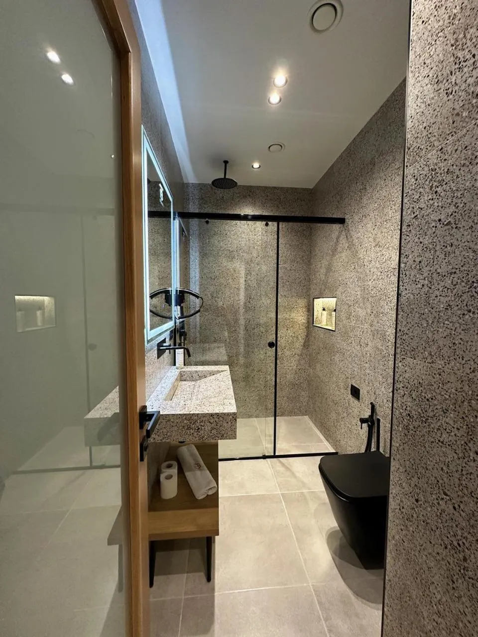 Shower in Beliz Boutique Hotel