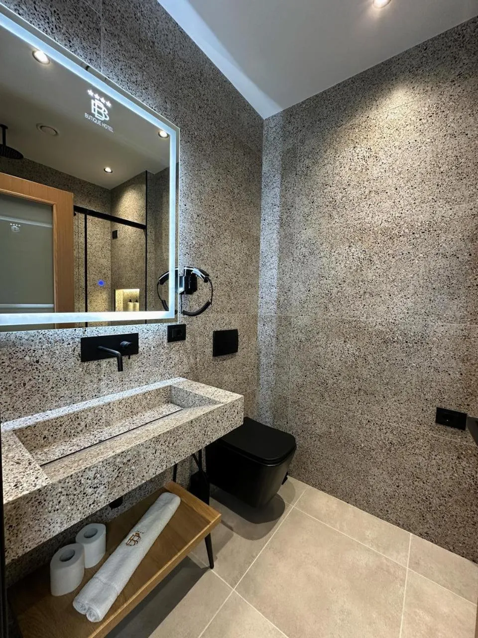 Shower in Beliz Boutique Hotel