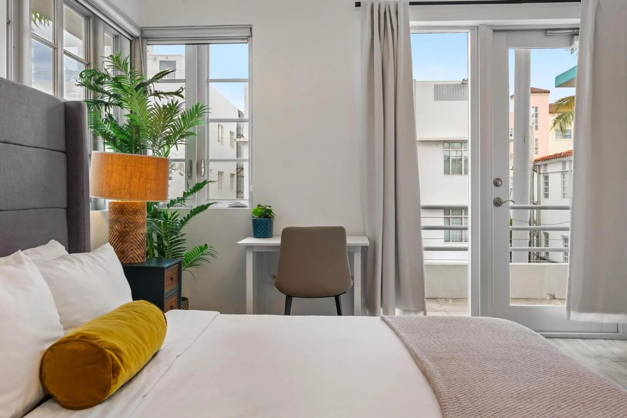 Bed in Luxuri Suites