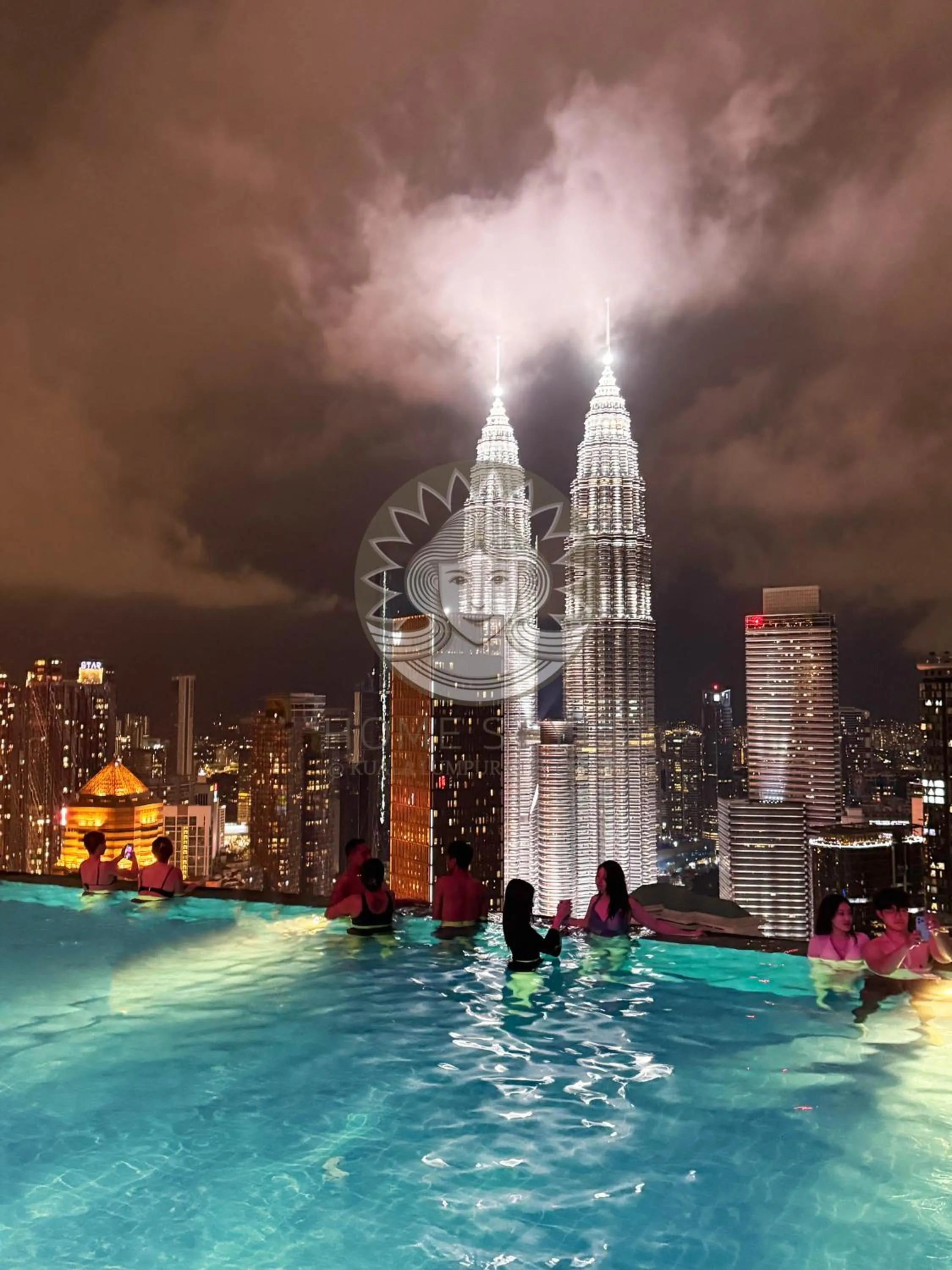 Swimming pool in HOME STYLE at Platinum Suites 2 KLCC Twin Towers
