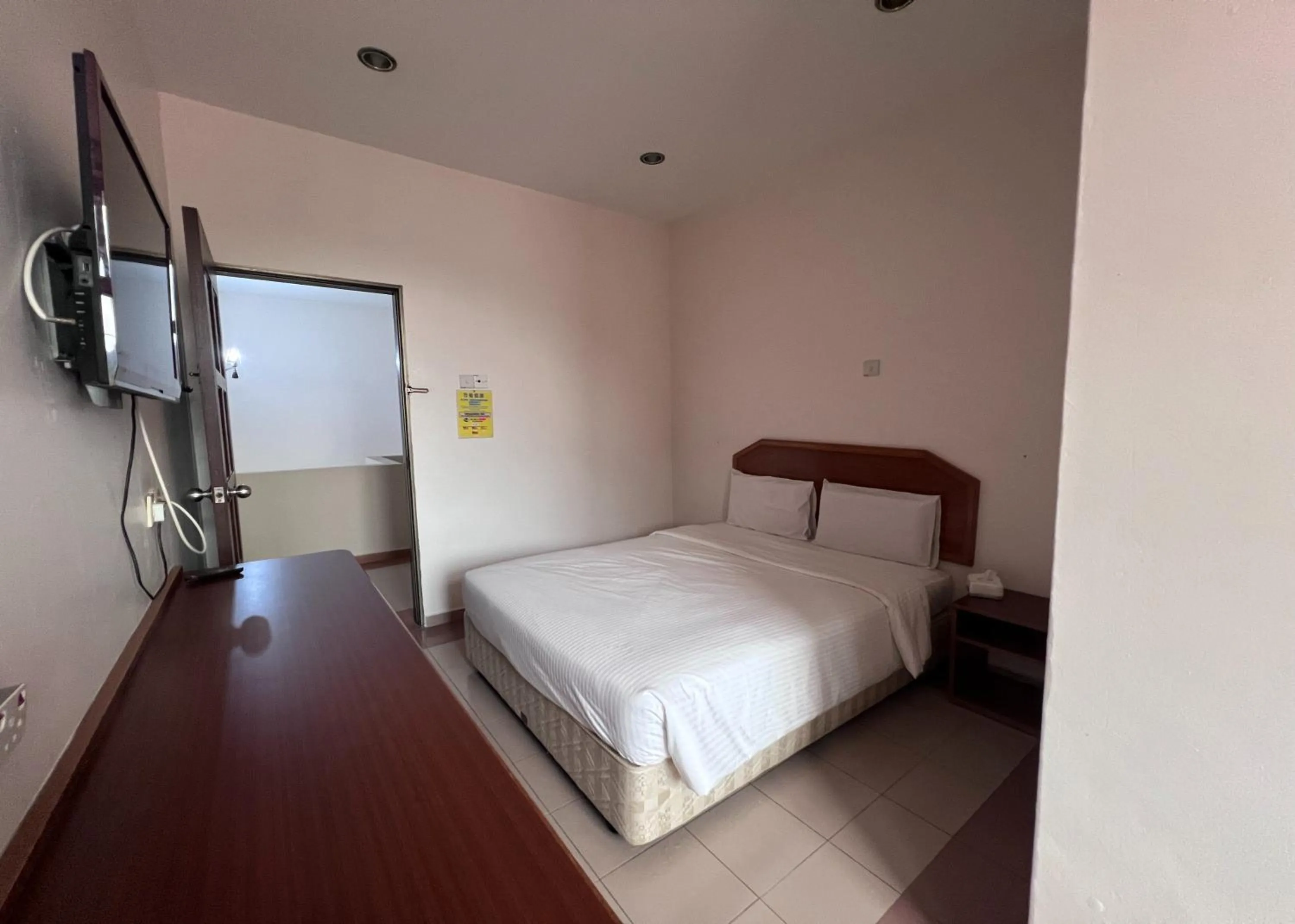 Bed in SL Villa Guesthouse, Kuantan