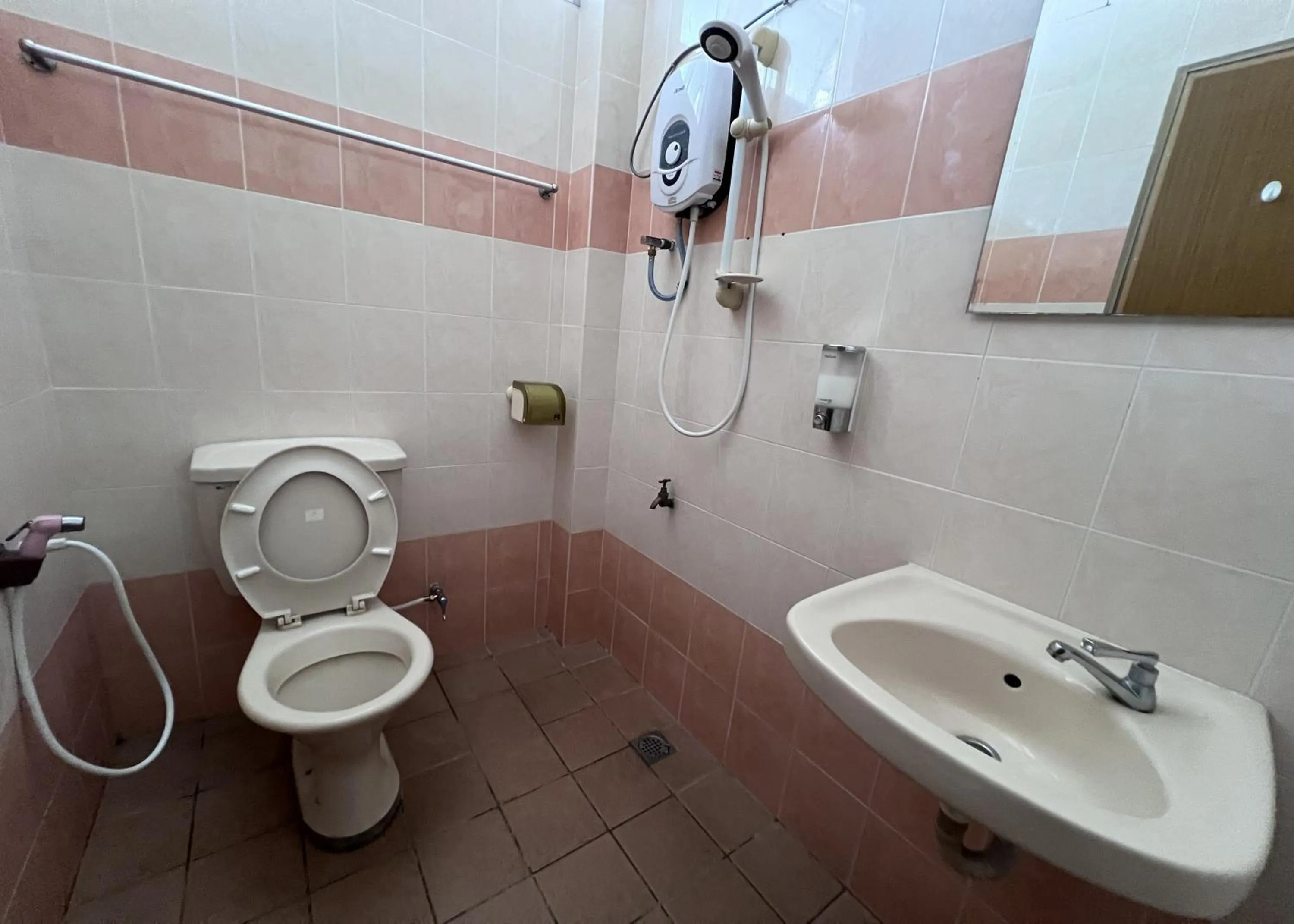 Bathroom in SL Villa Guesthouse, Kuantan