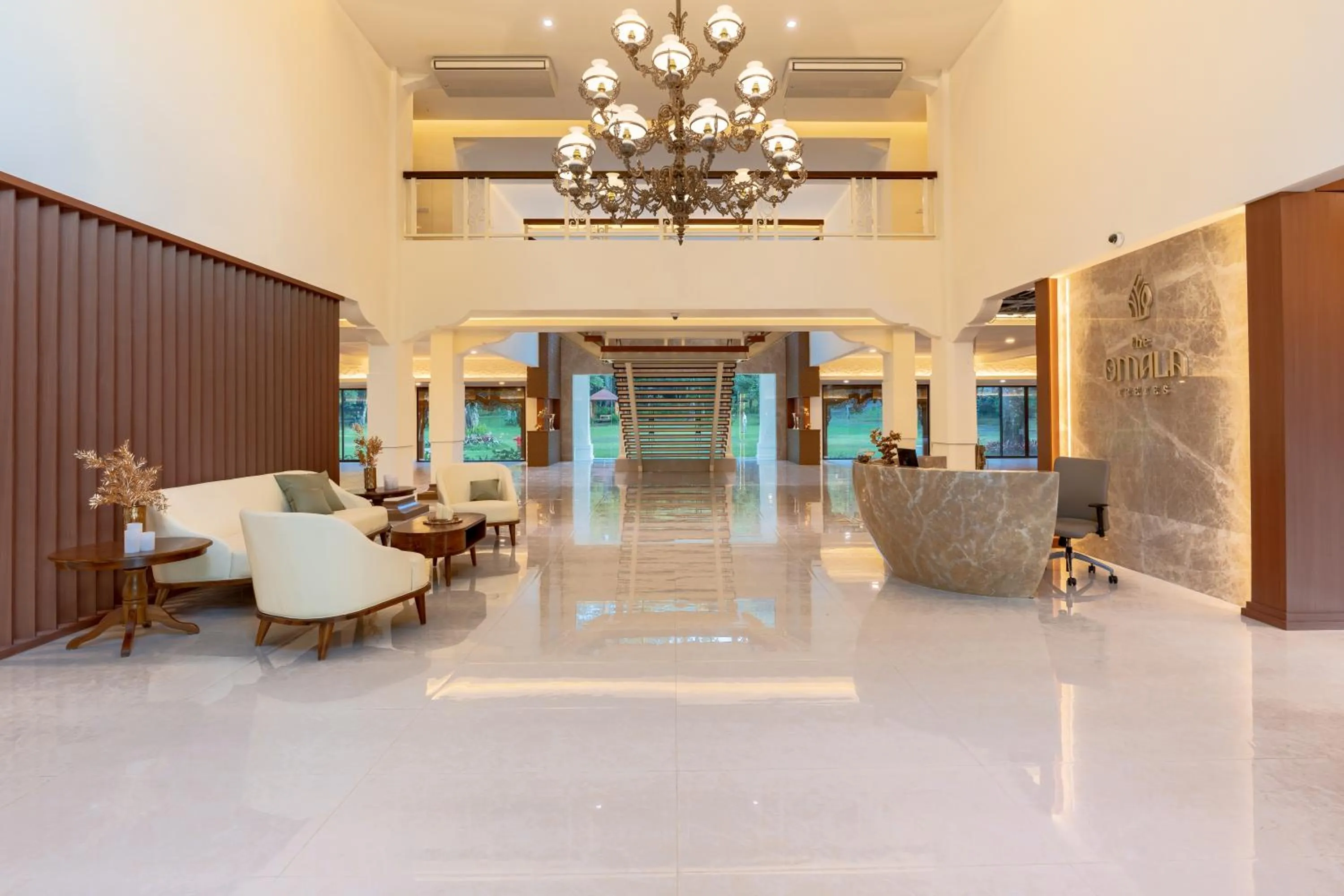 Lobby or reception in The Omala Resort Tretes