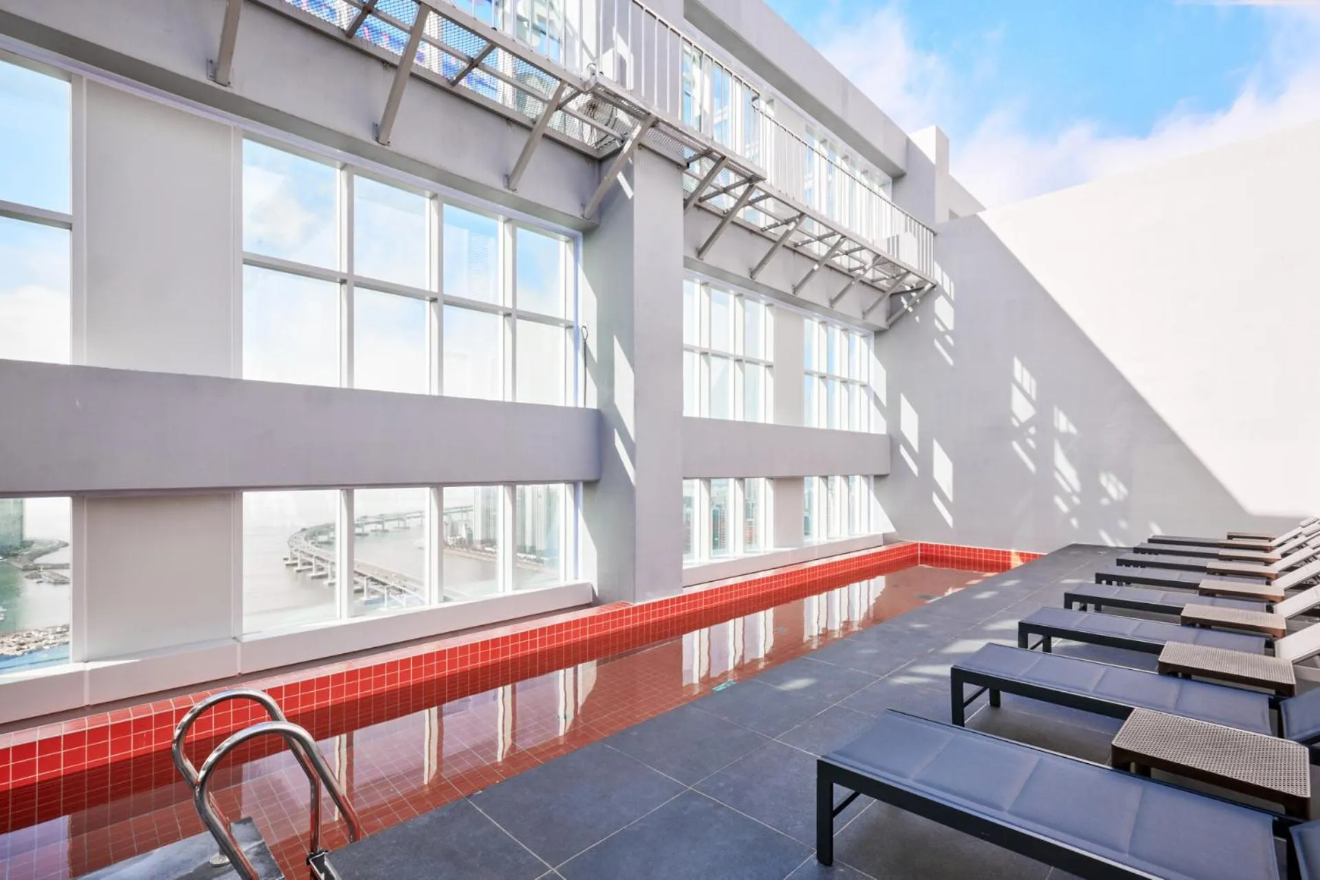 Travelodge Suites Busan Centum