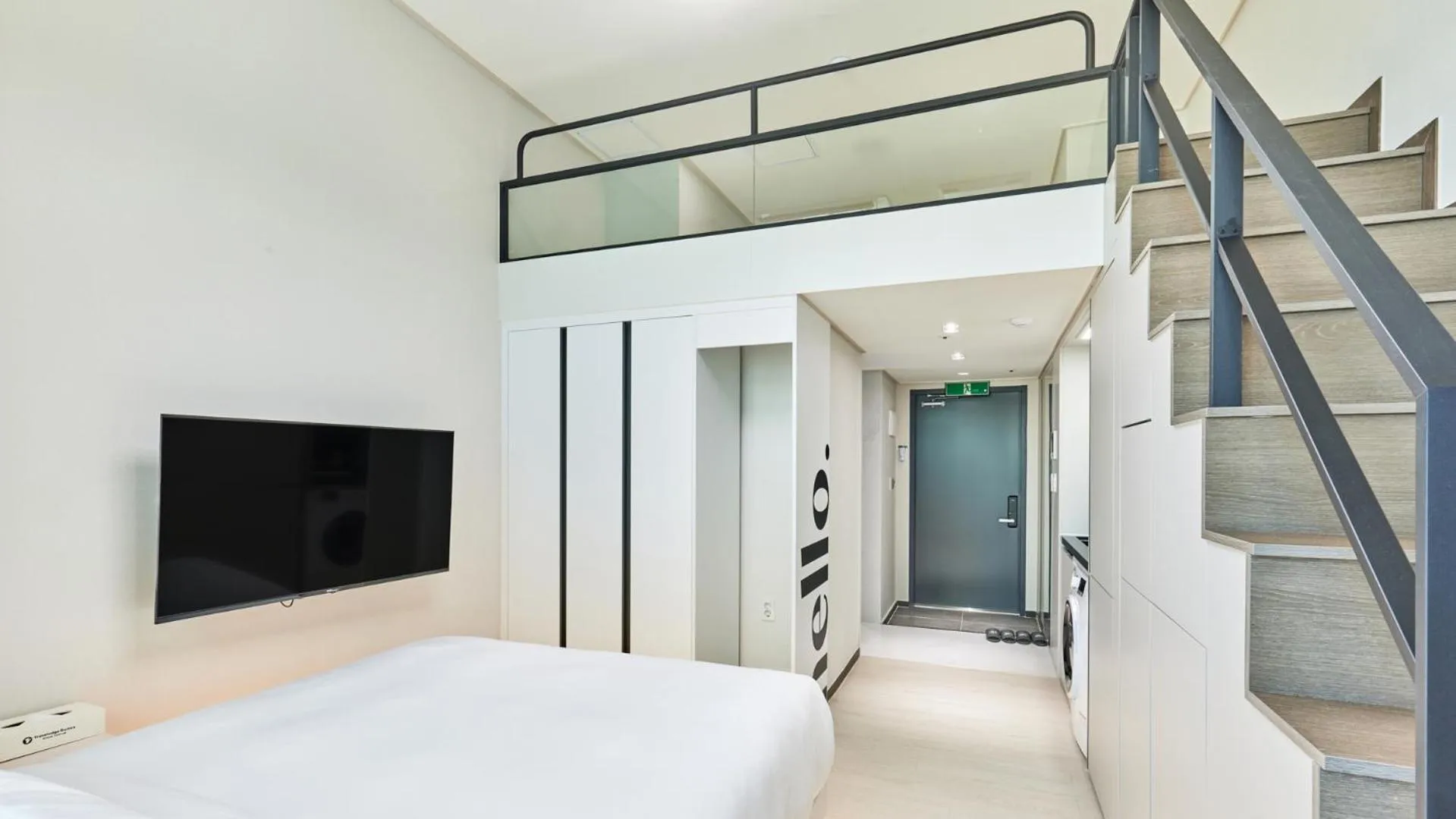 Bed in Travelodge Suites Busan Centum