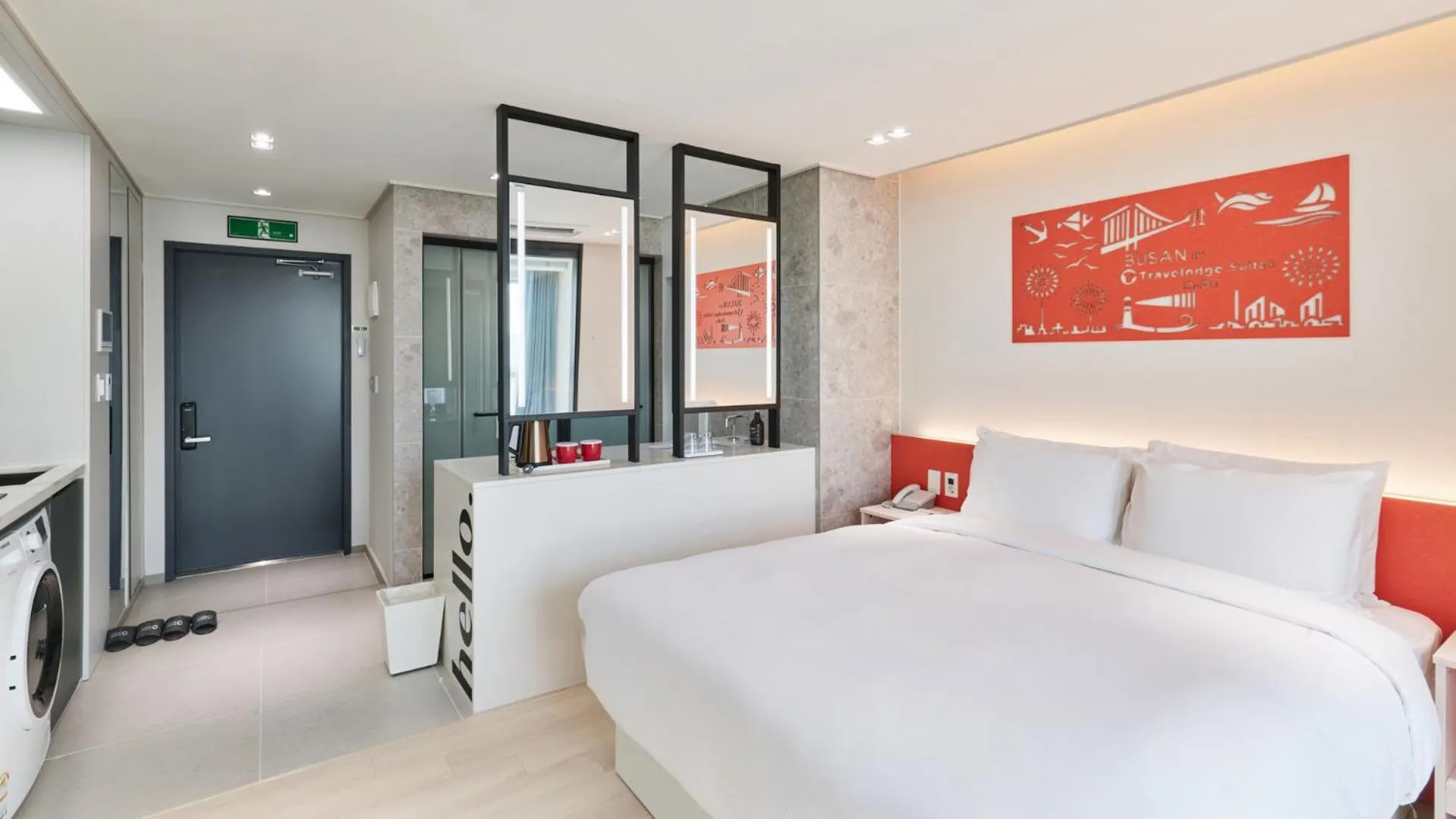 Bed in Travelodge Suites Busan Centum