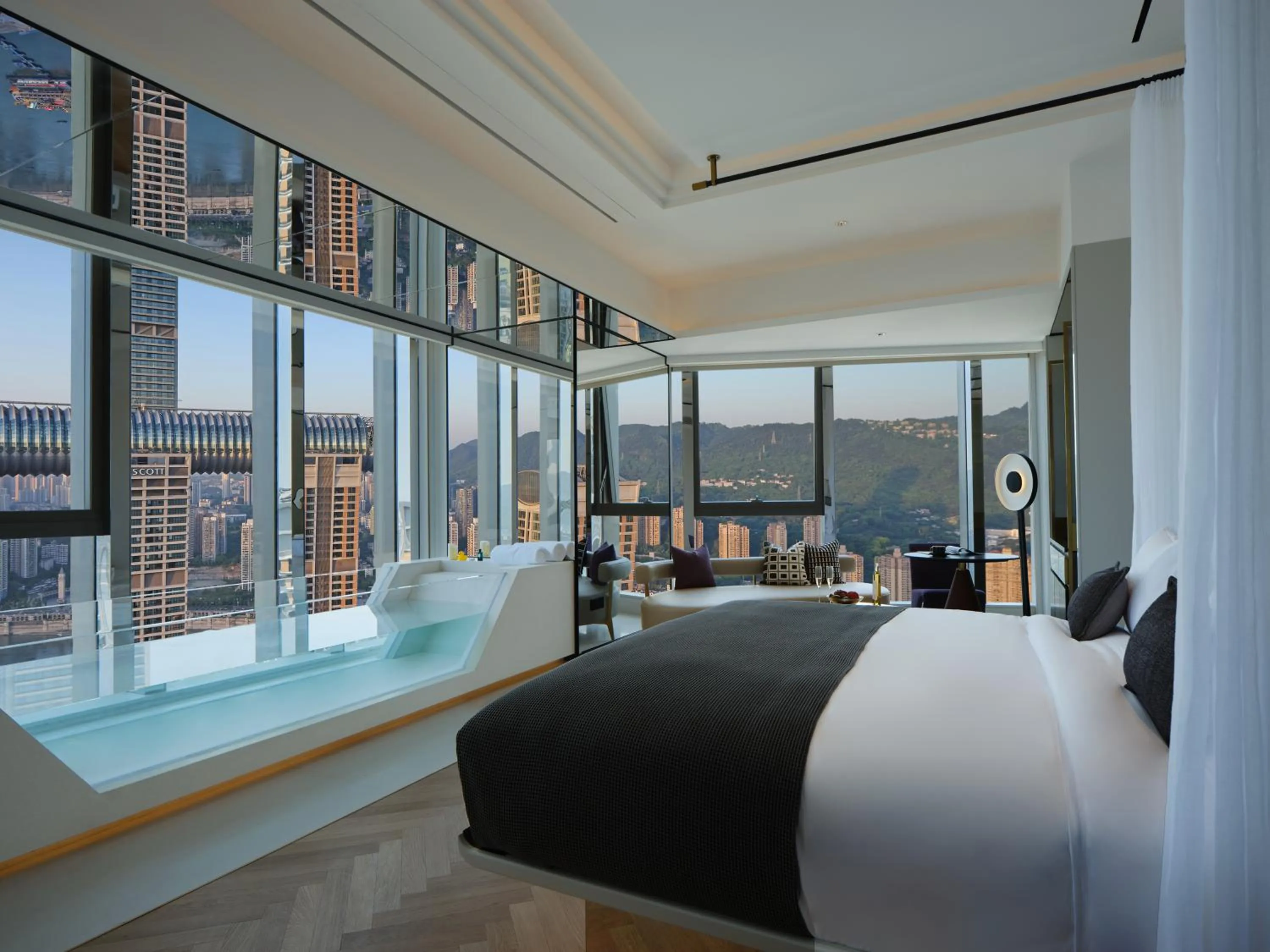 Bed in ISEYA Panoramic Hotel Chongqing Jiefangbei Raffles Plaza