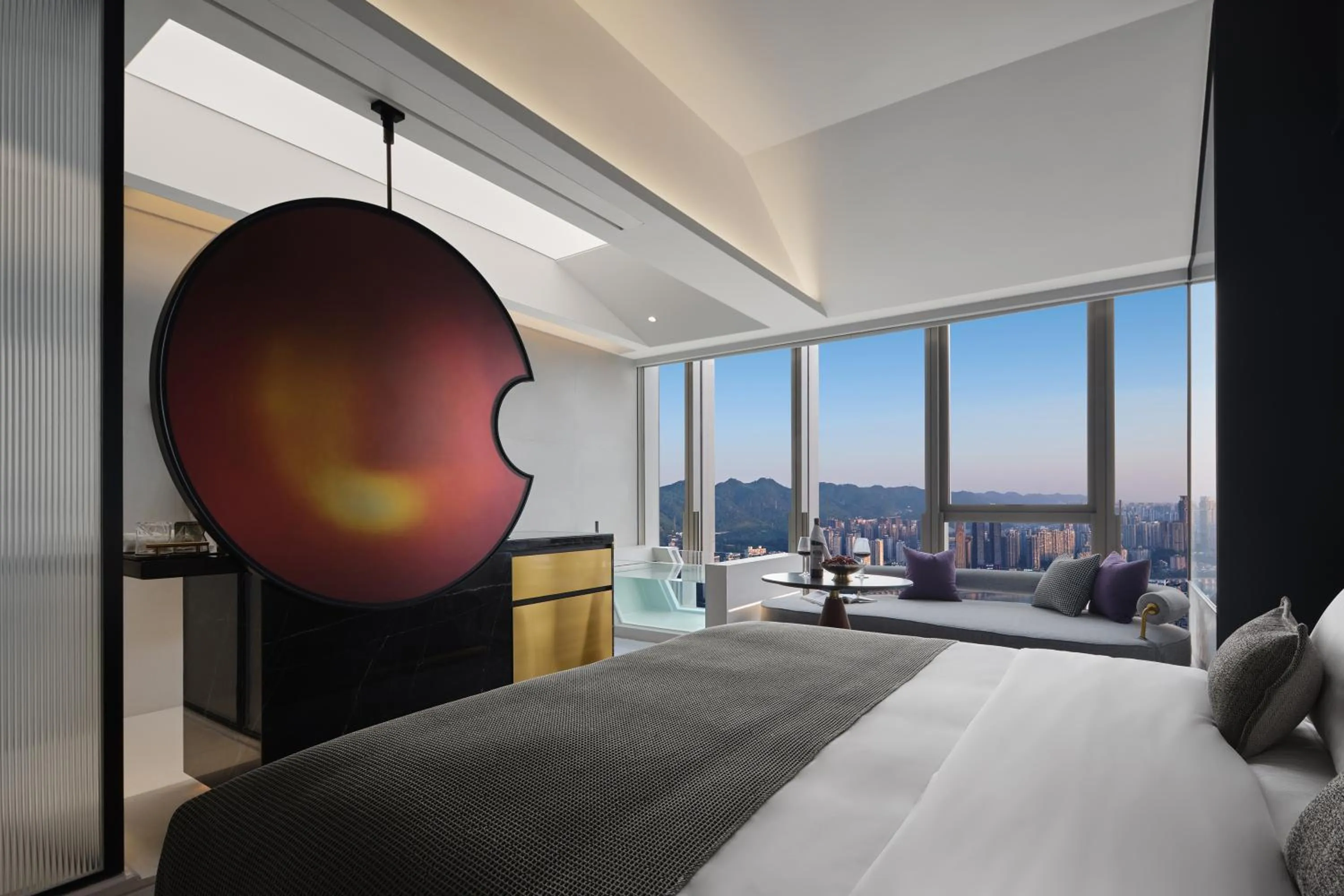 Photo of the whole room, Bed in ISEYA Panoramic Hotel Chongqing Jiefangbei Raffles Plaza