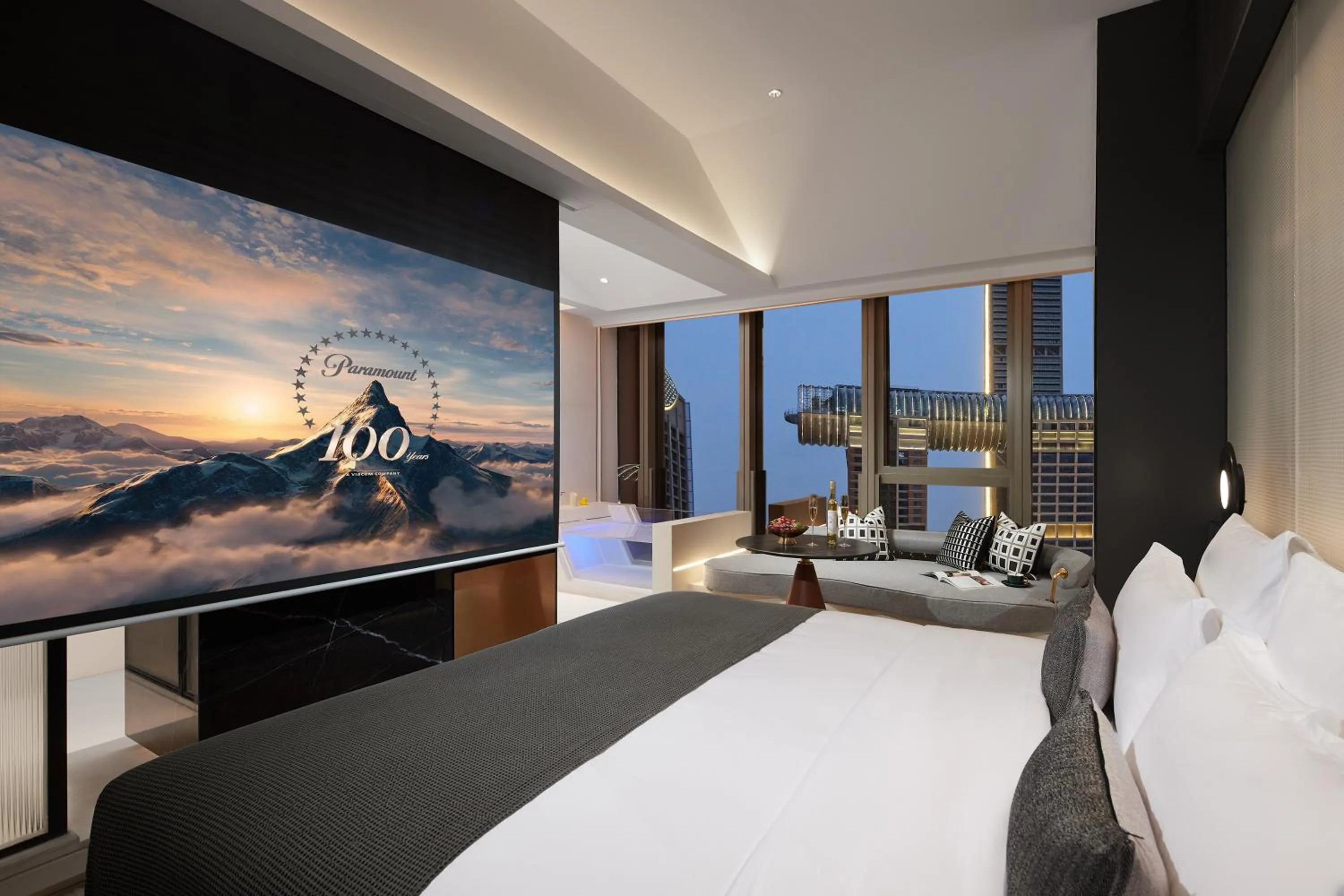 Bed in ISEYA Panoramic Hotel Chongqing Jiefangbei Raffles Plaza