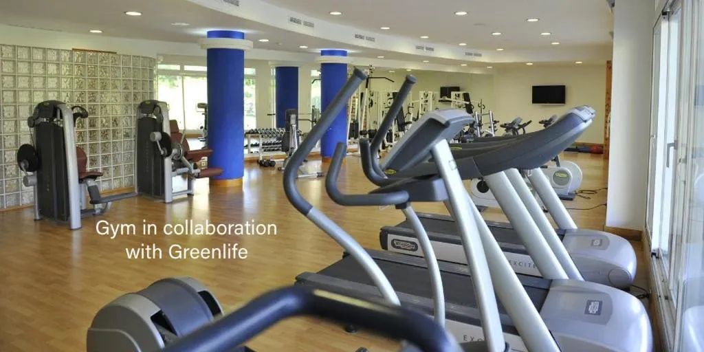 Fitness centre/facilities in Elviria Hills Living