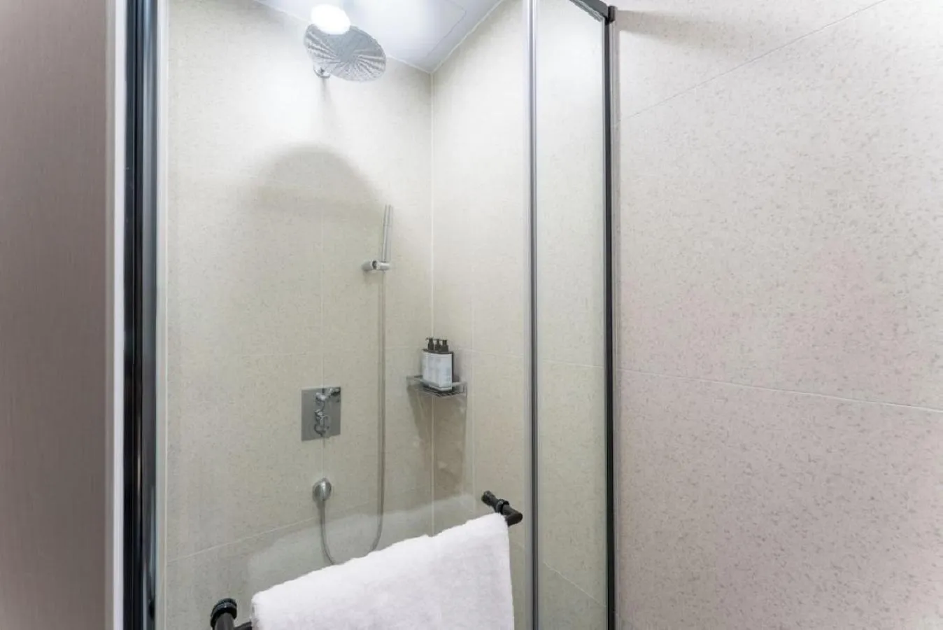 Toilet in Homes Stay Myeongdong