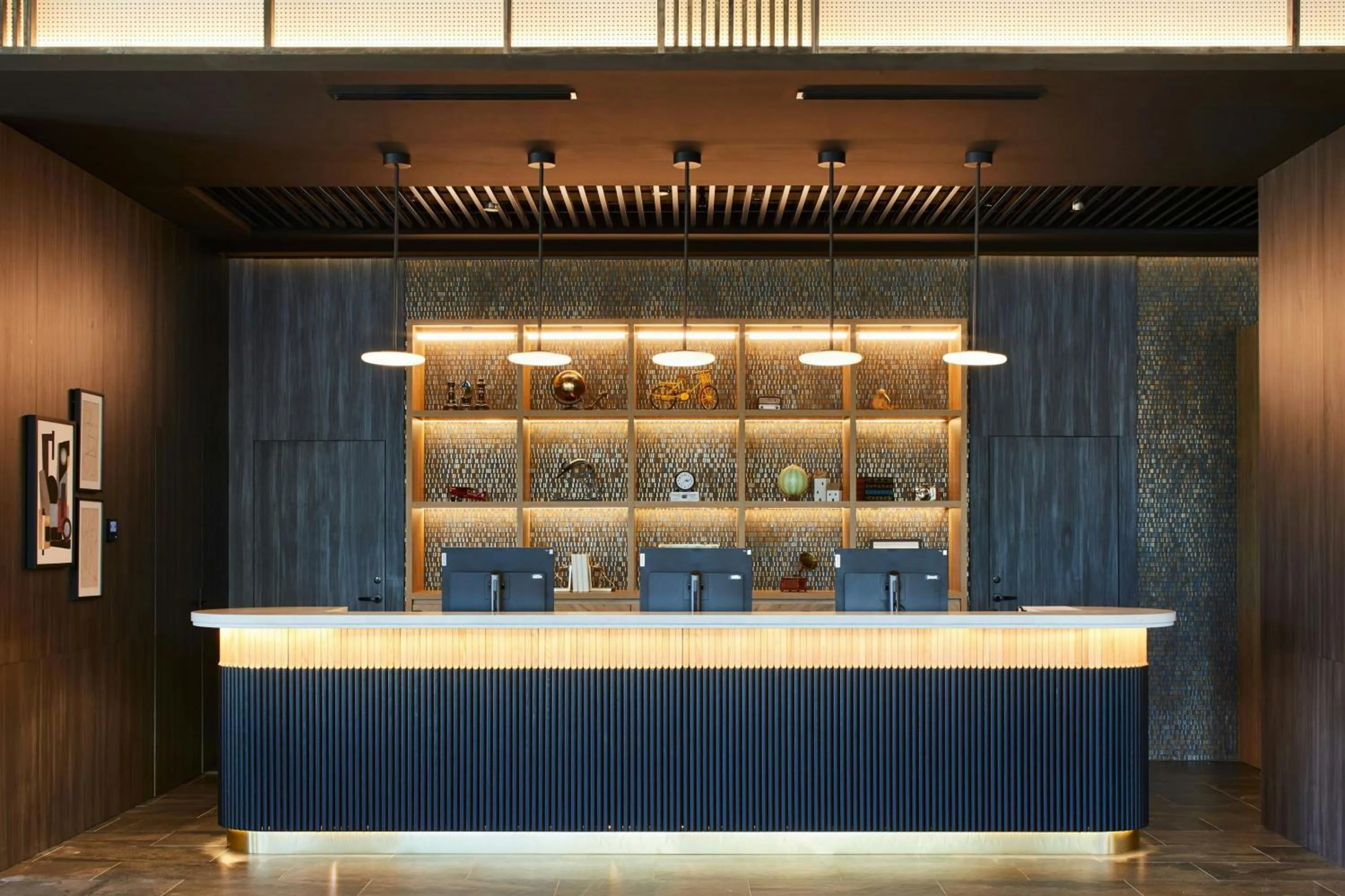Lobby or reception in Four Points by Sheraton Barcelona Airport