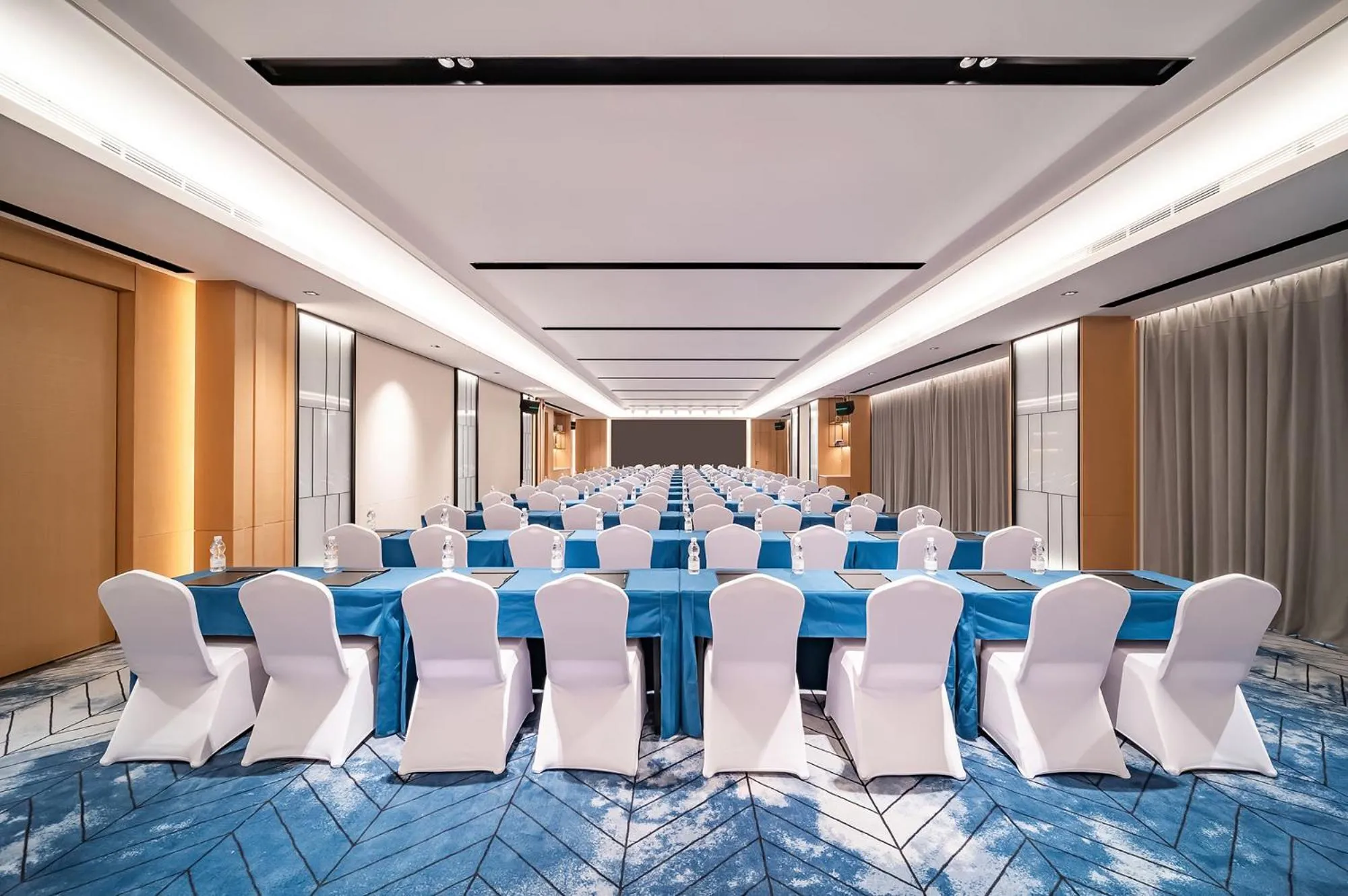 Meeting/conference room in Fairfield by Marriott Shenzhen Dameisha
