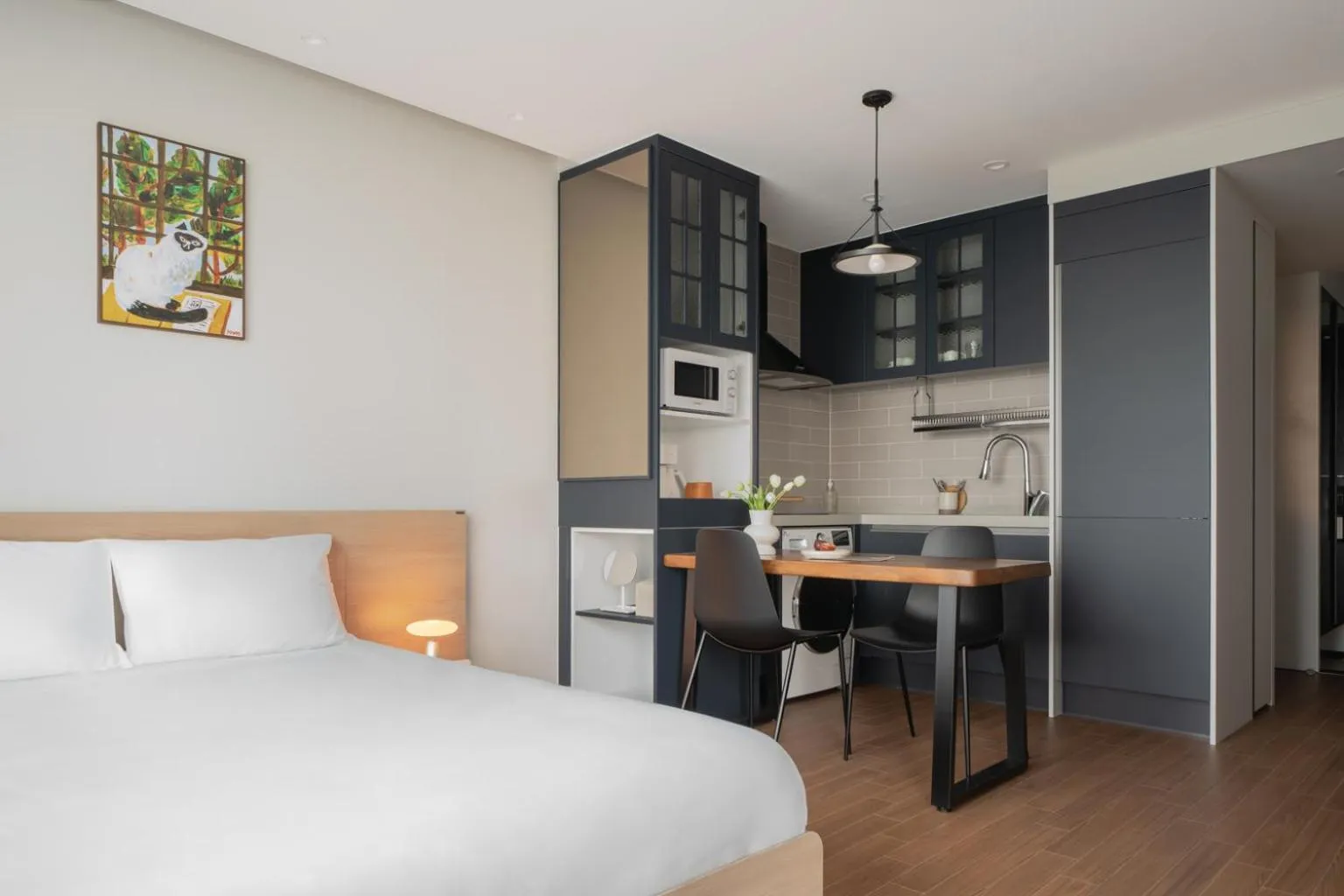 Photo of the whole room, Bed in Urbanstay Siheung Geobukseom