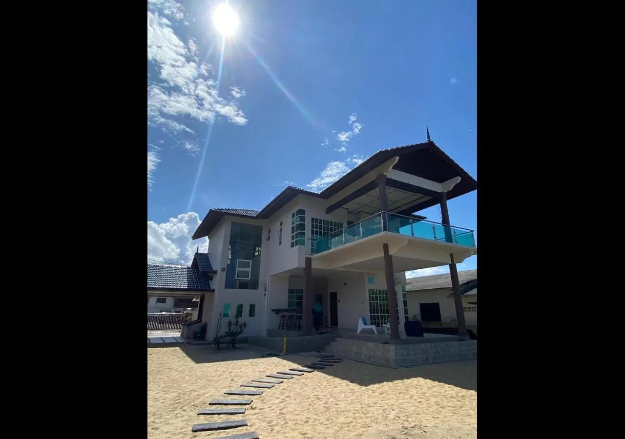 Property building in Che Beach House