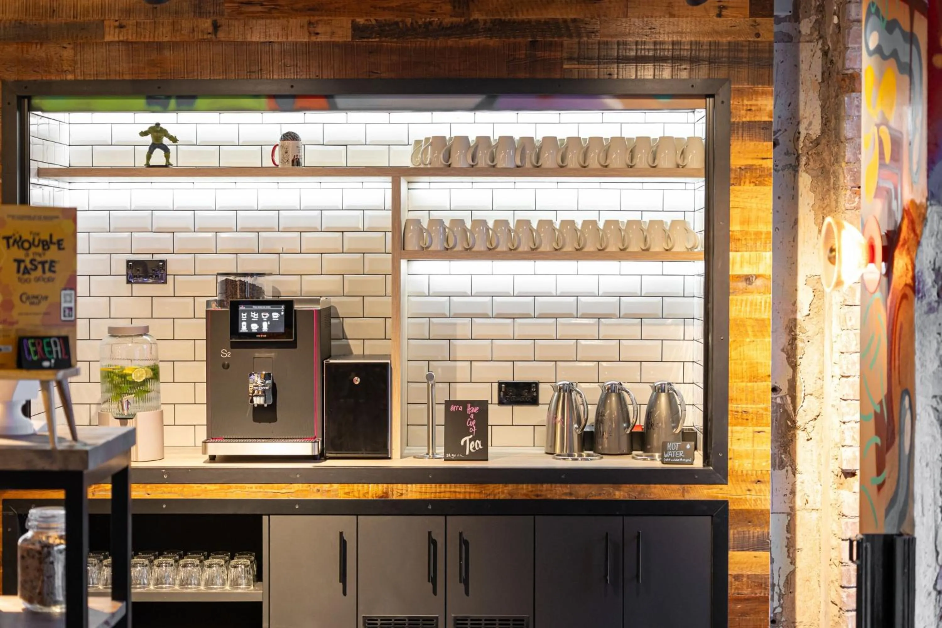 Restaurant/places to eat in Moxy Cork