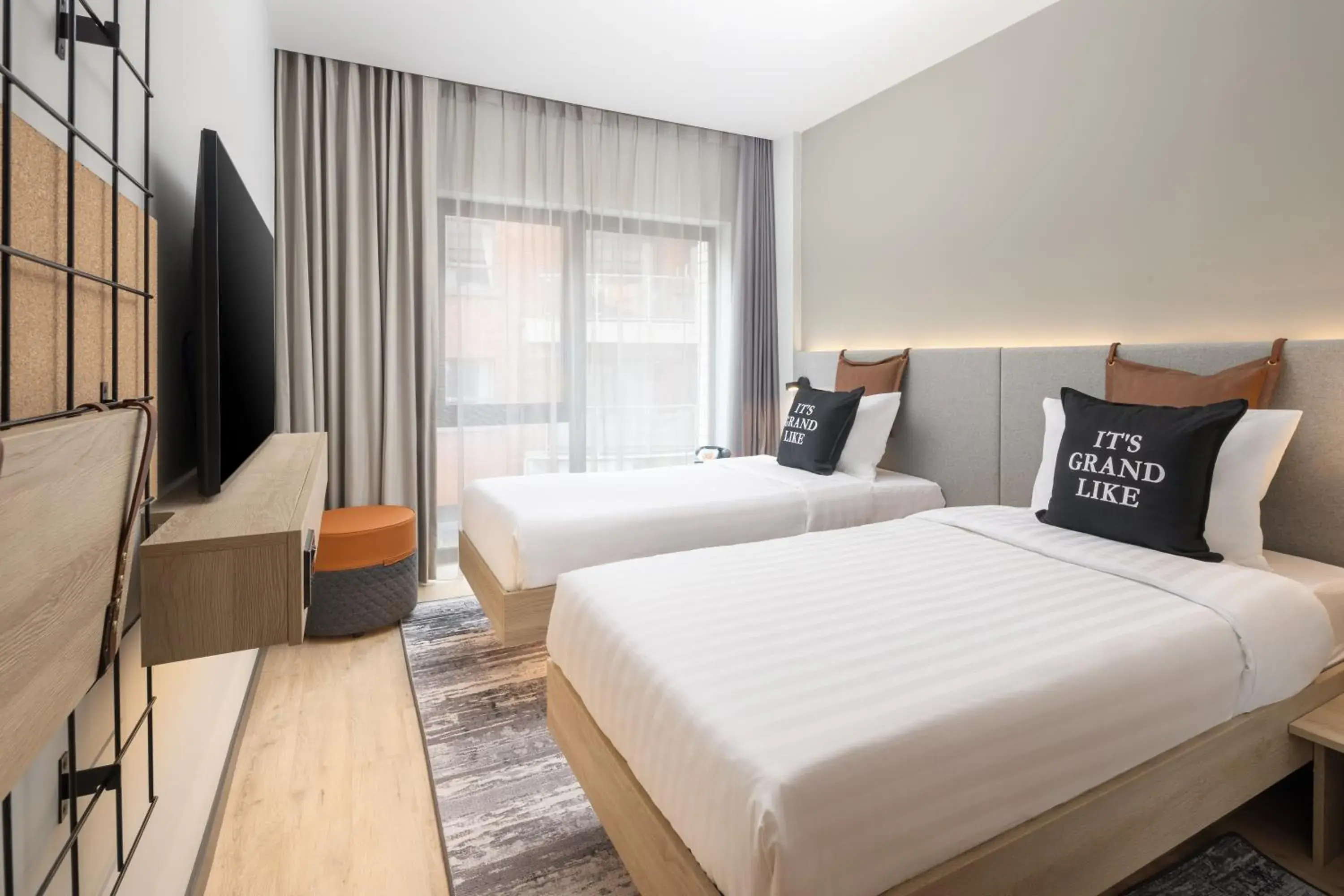 Twin Room in Moxy Cork Twin Room in Moxy Cork