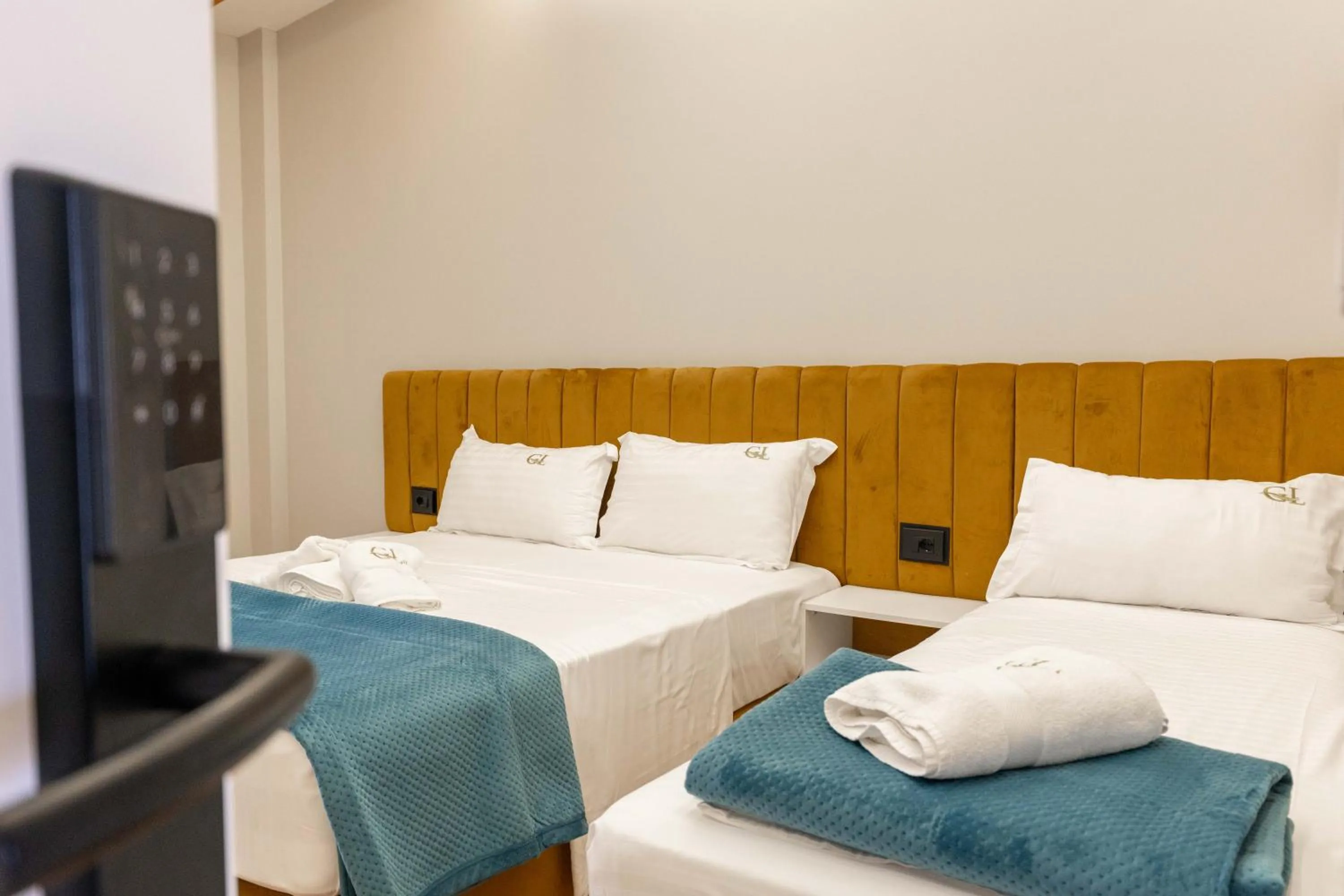 Bed in Golemi Lux Hotel