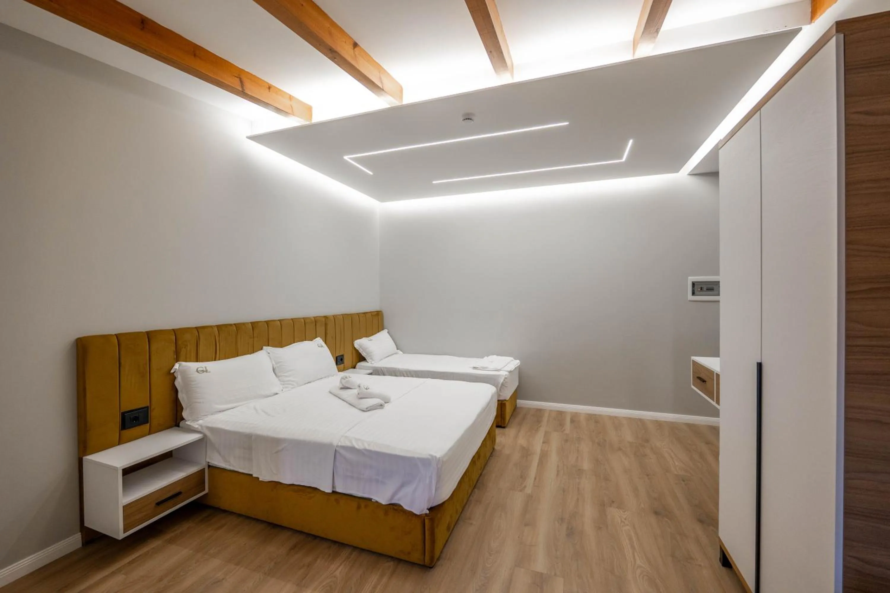 Bed in Golemi Lux Hotel