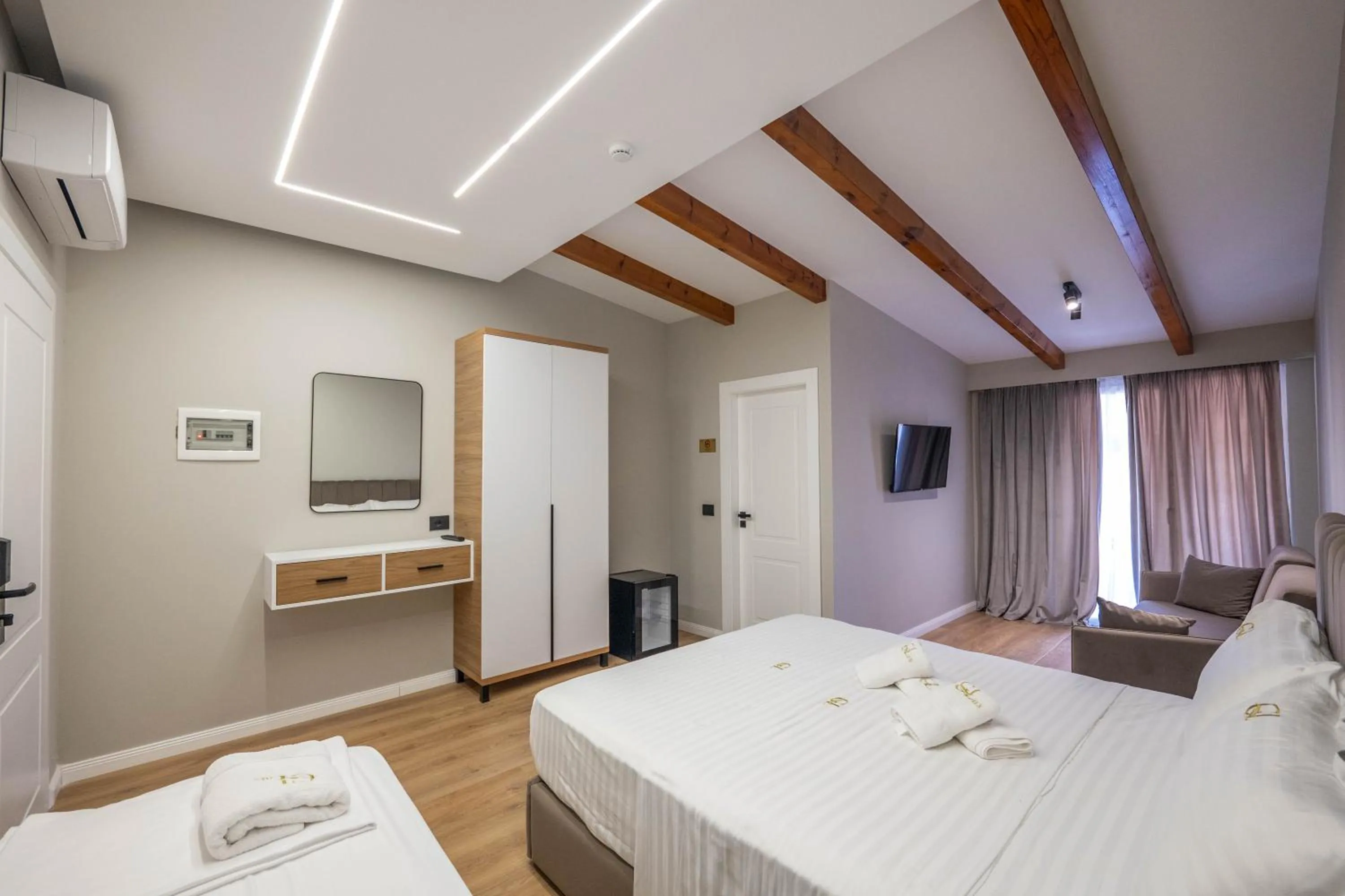 Photo of the whole room, Bed in Golemi Lux Hotel