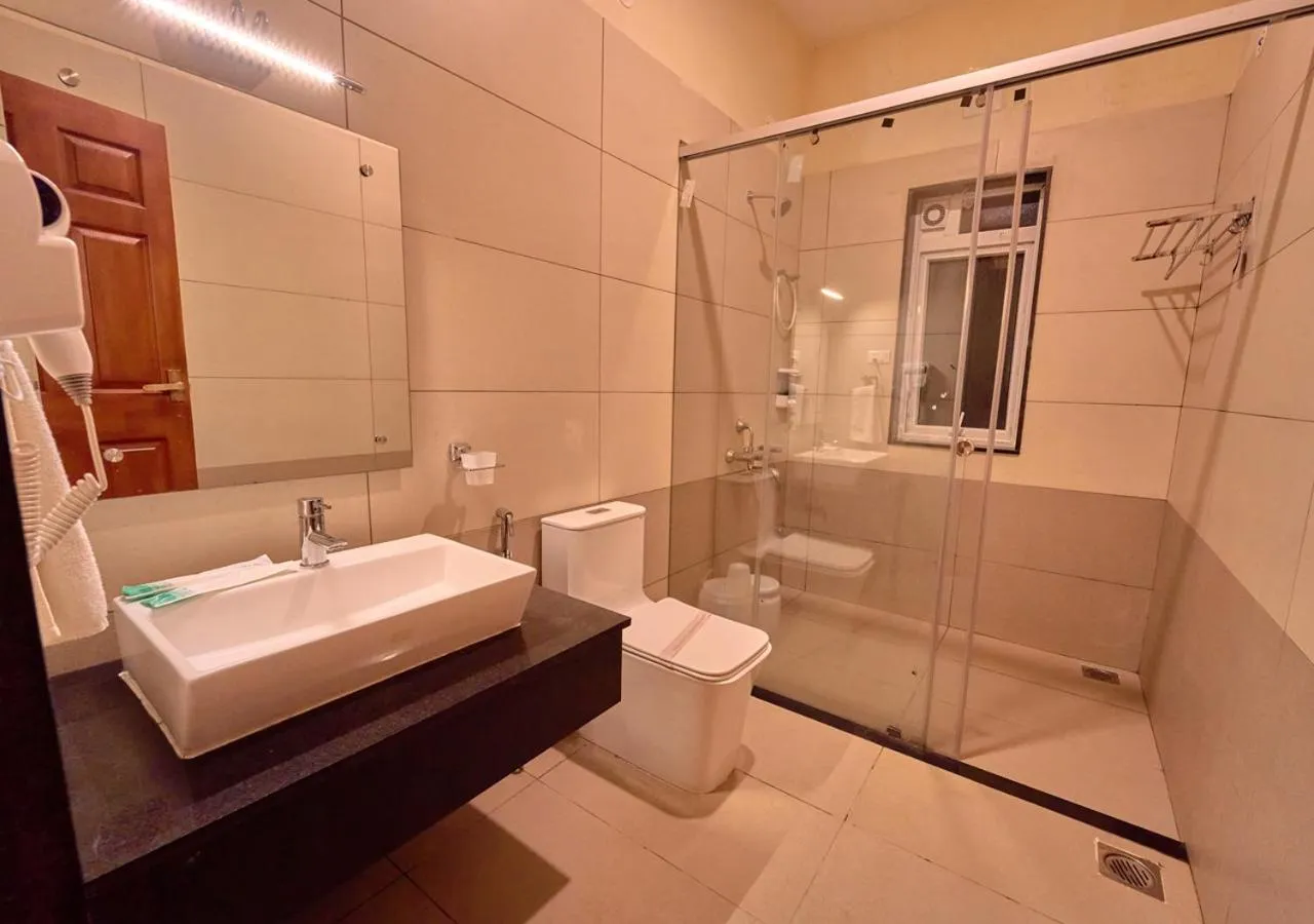 Shower in AJ Gable Clouds Ooty by VOYE HOMES - Serene Stay Near Avalanche Emerald Lake