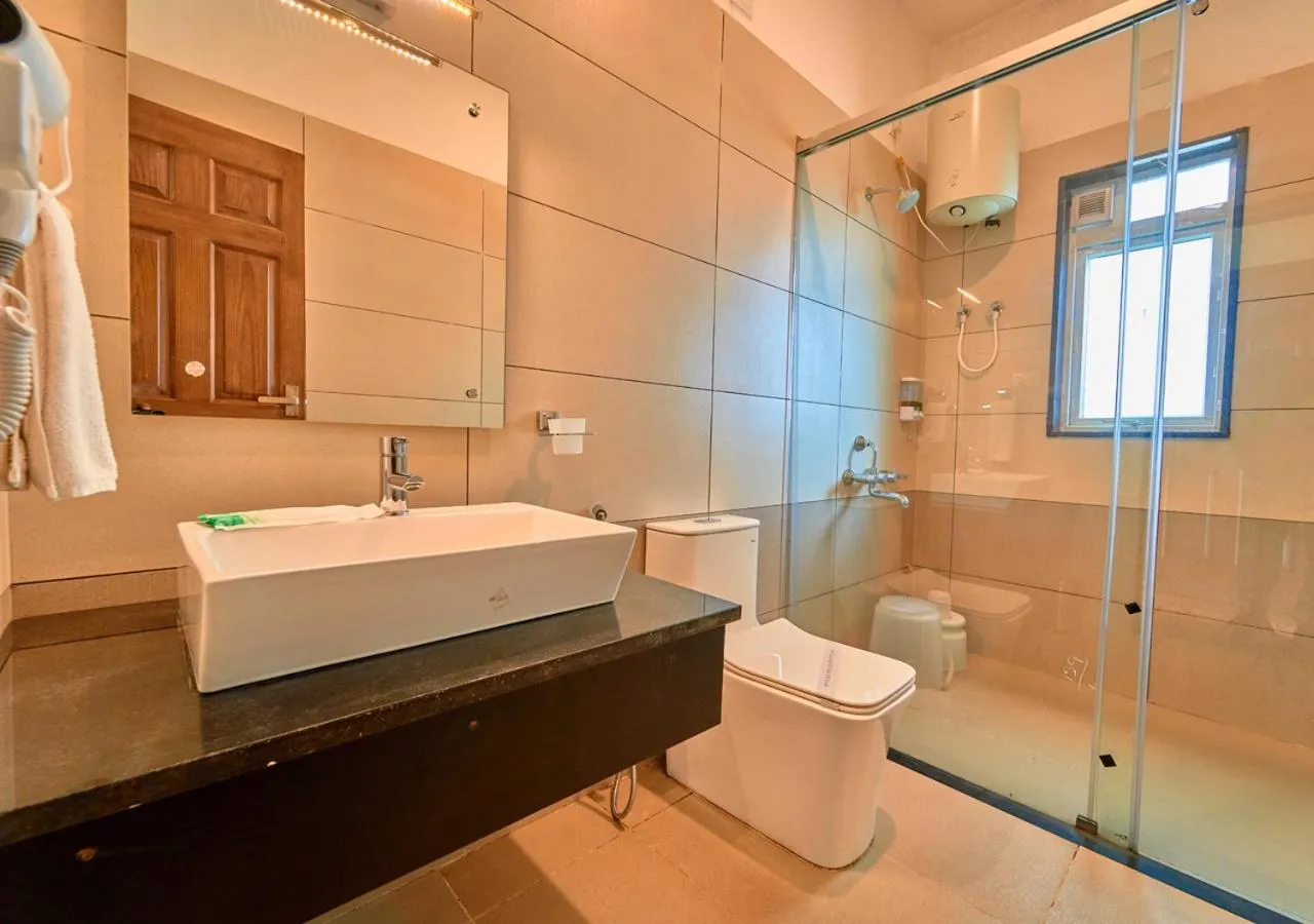 Shower in AJ Gable Clouds Ooty by VOYE HOMES - Serene Stay Near Avalanche Emerald Lake