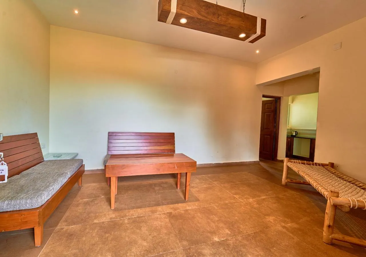 Living room in AJ Gable Clouds Ooty by VOYE HOMES - Serene Stay Near Avalanche Emerald Lake