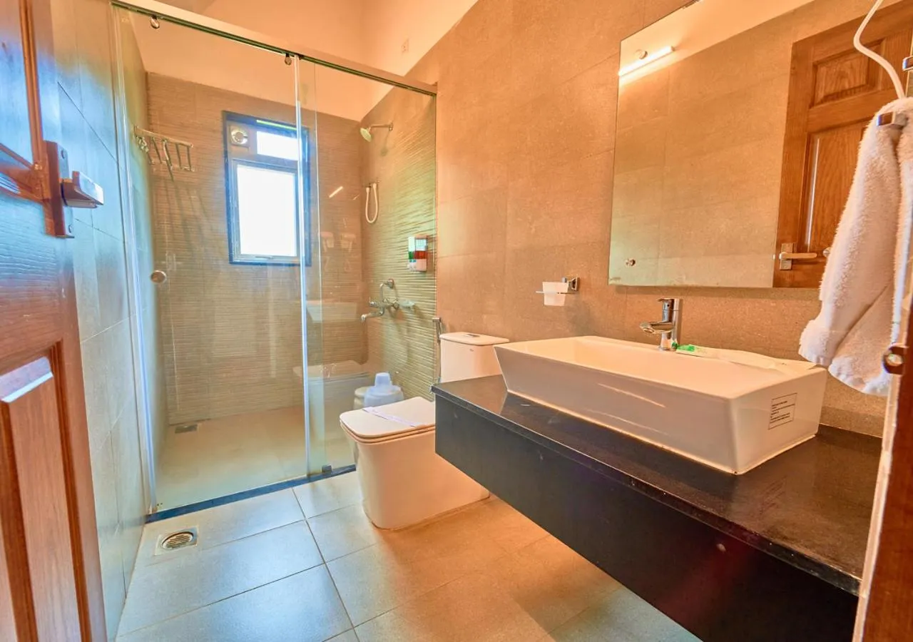 Shower in AJ Gable Clouds Ooty by VOYE HOMES - Serene Stay Near Avalanche Emerald Lake