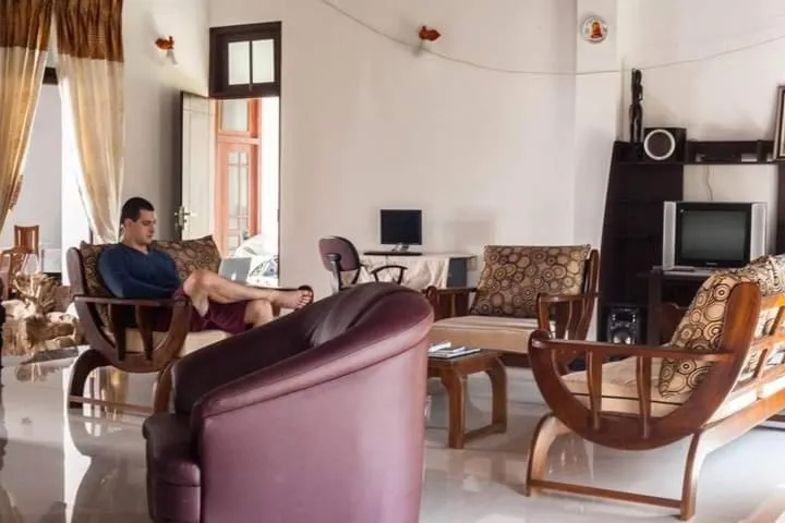 Communal lounge/ TV room in Lagoonvilla hotel