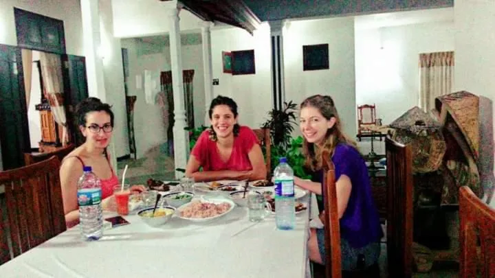 Restaurant/places to eat in Lagoonvilla hotel