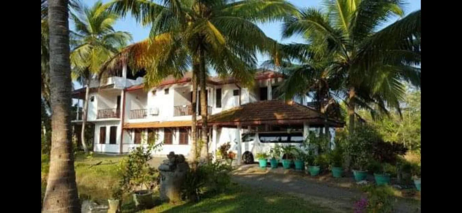Property building in Lagoonvilla hotel