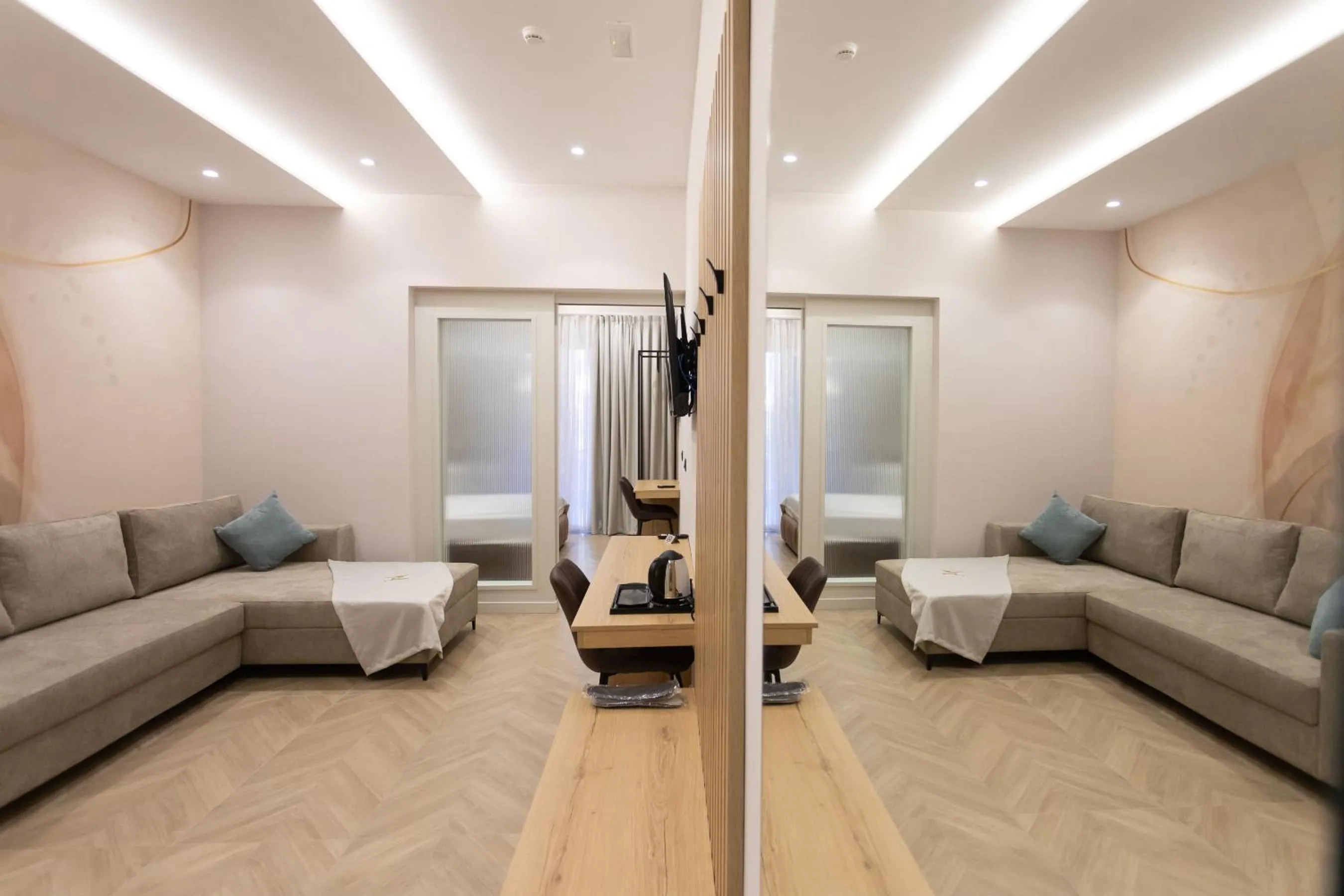 Living room in Nayel Hotel