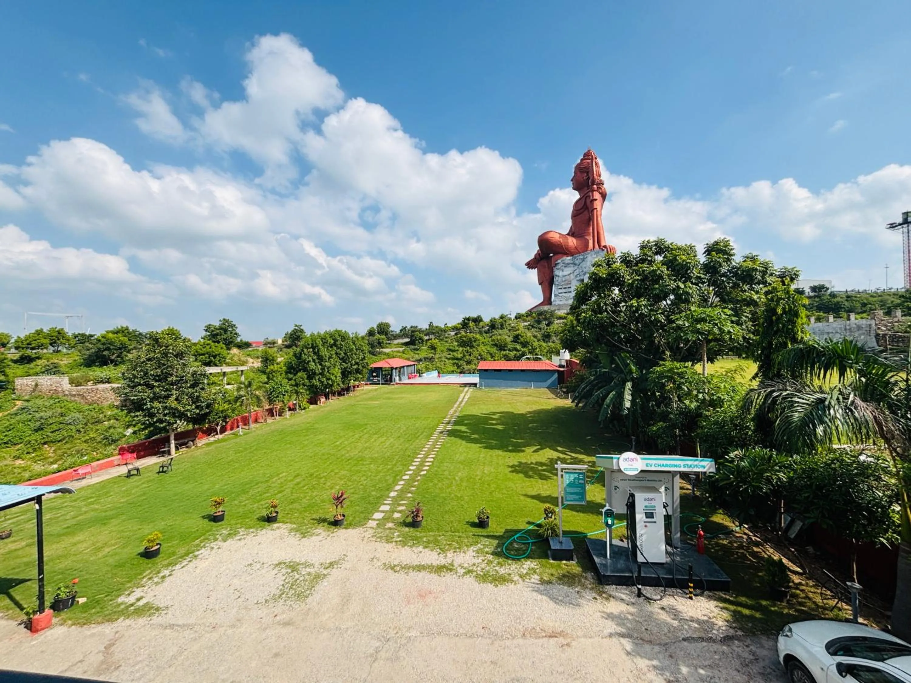 Garden in Shiv Ashray Resort