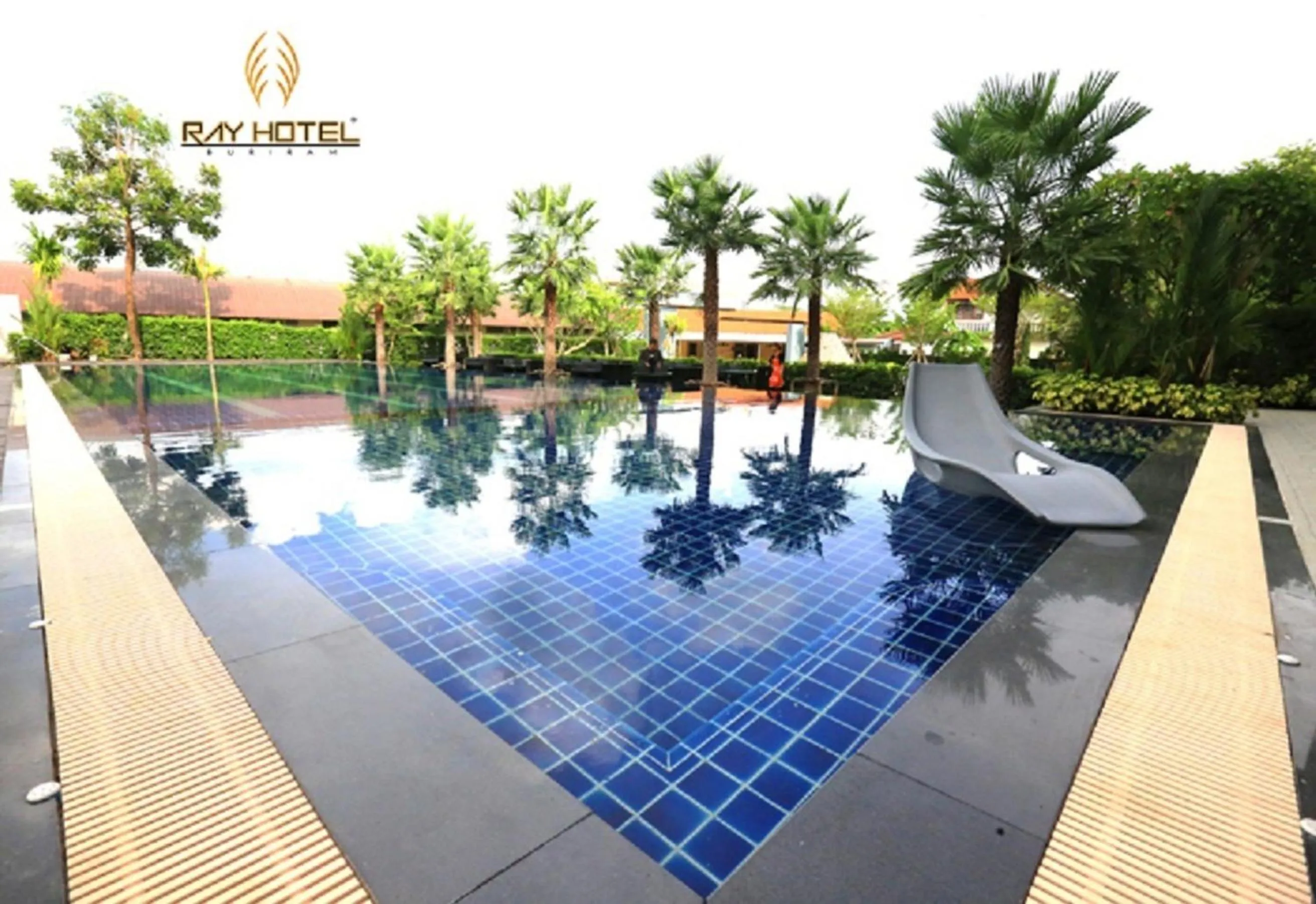 Swimming pool in Ray Hotel Buriram