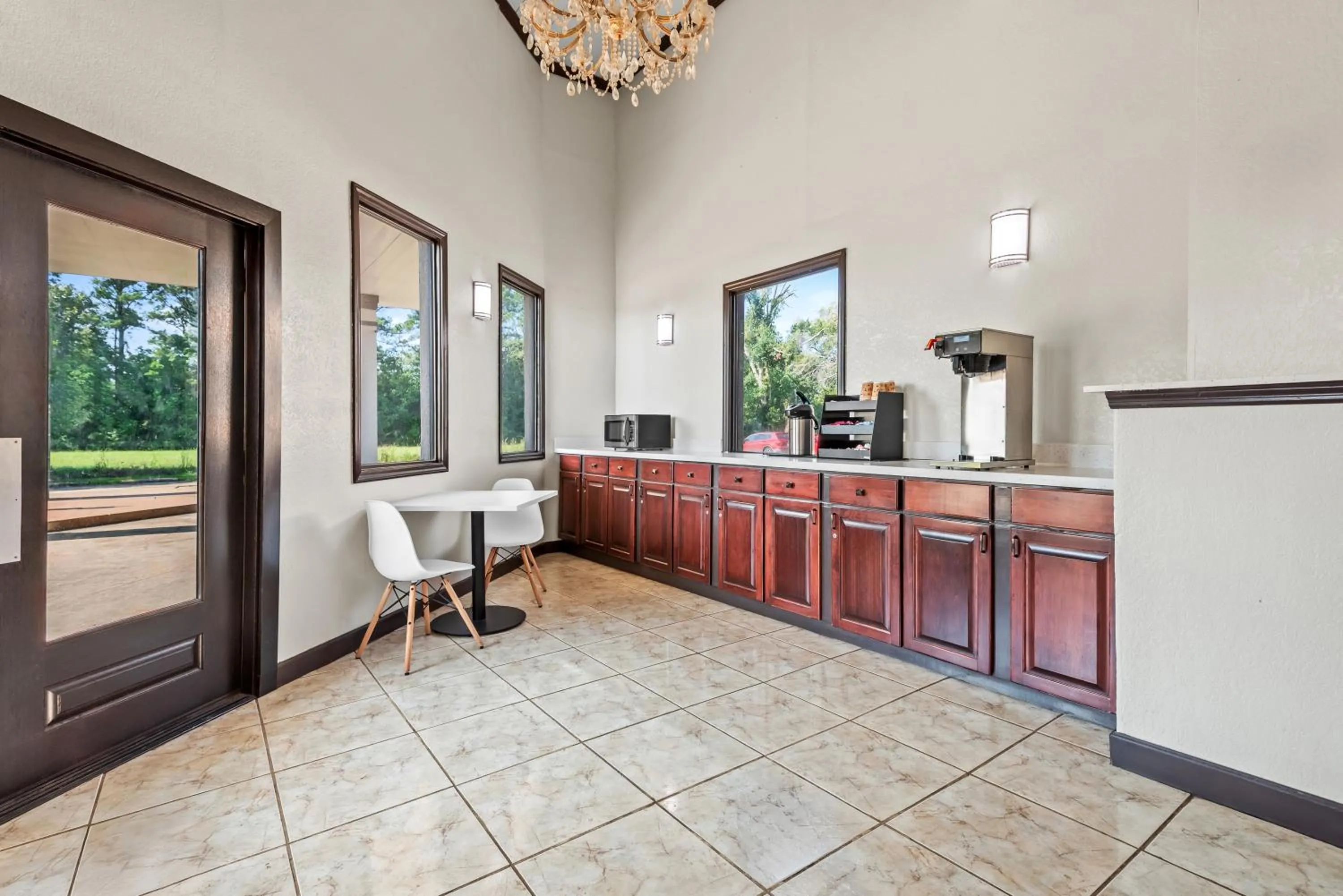 Lobby or reception in Studio 6 Hammond, LA I12 I55